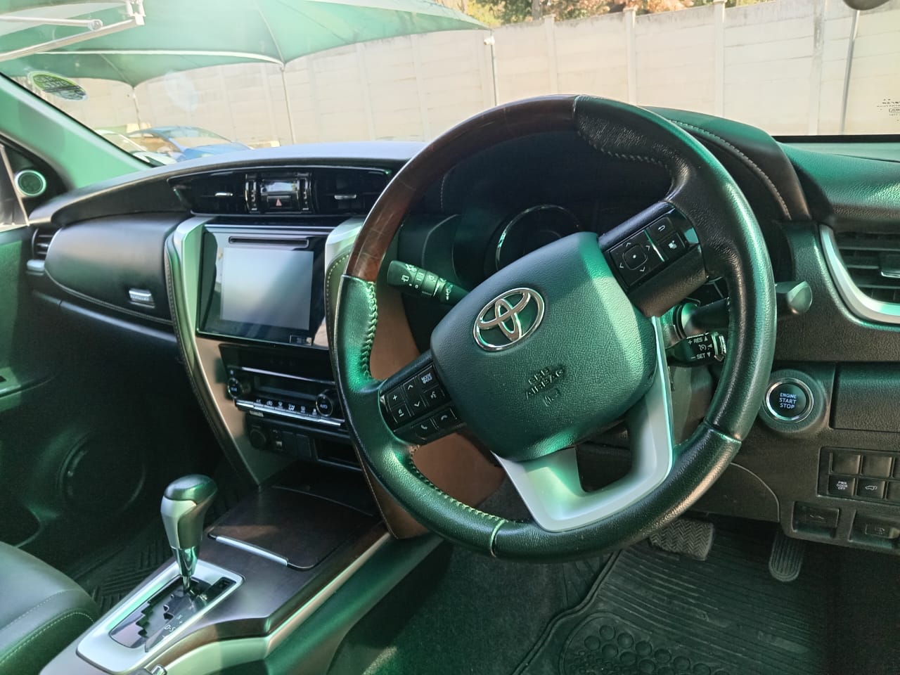 
								Toyota Fortuner 2.8 GD6 4X2. full									