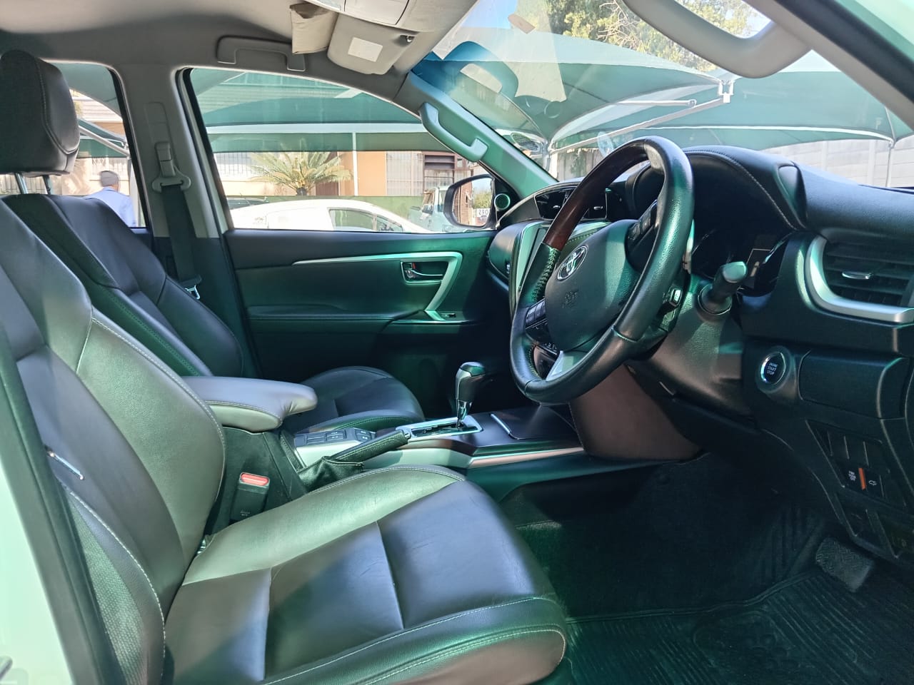 
								Toyota Fortuner 2.8 GD6 4X2. full									