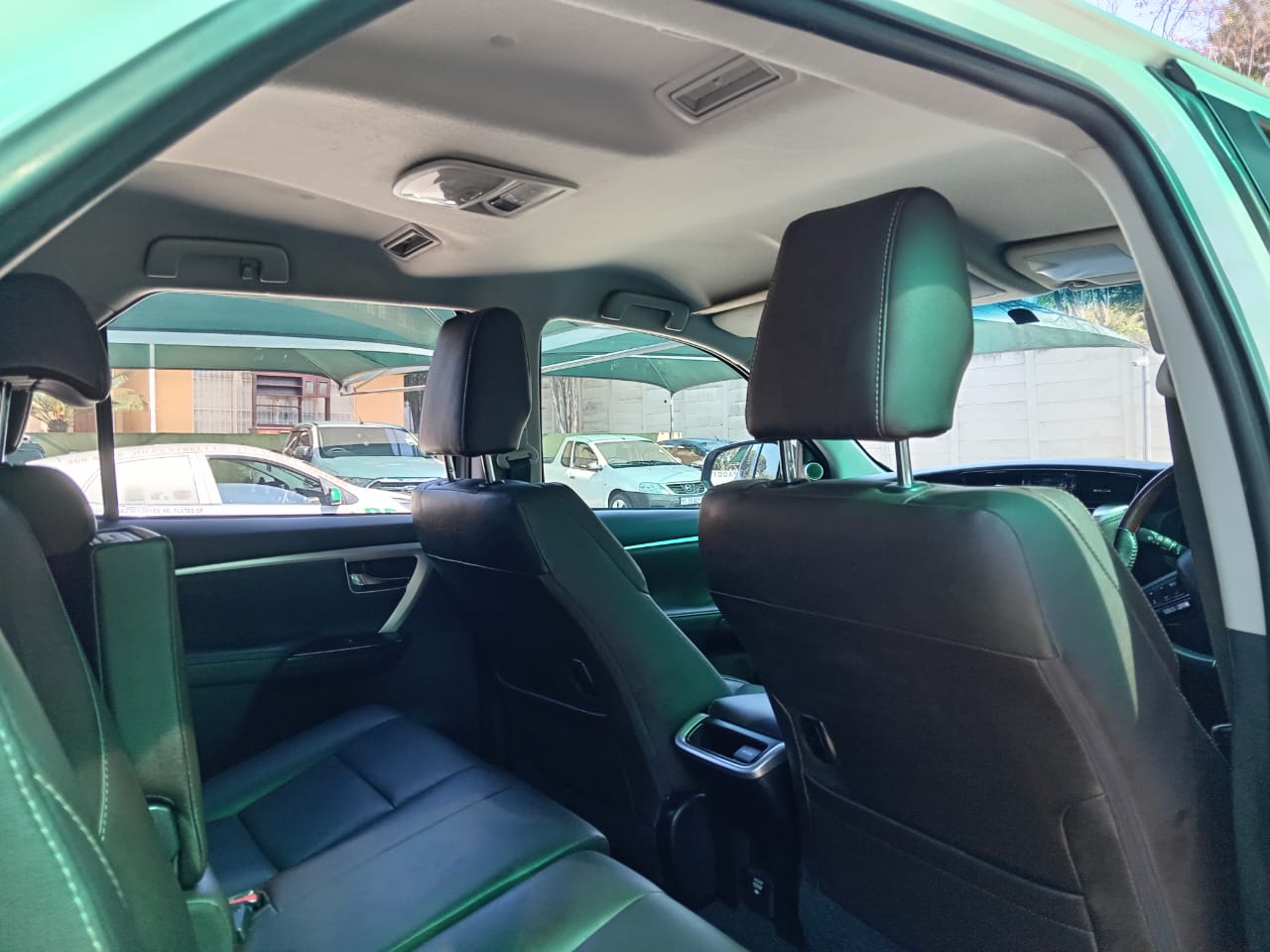 
								Toyota Fortuner 2.8 GD6 4X2. full									