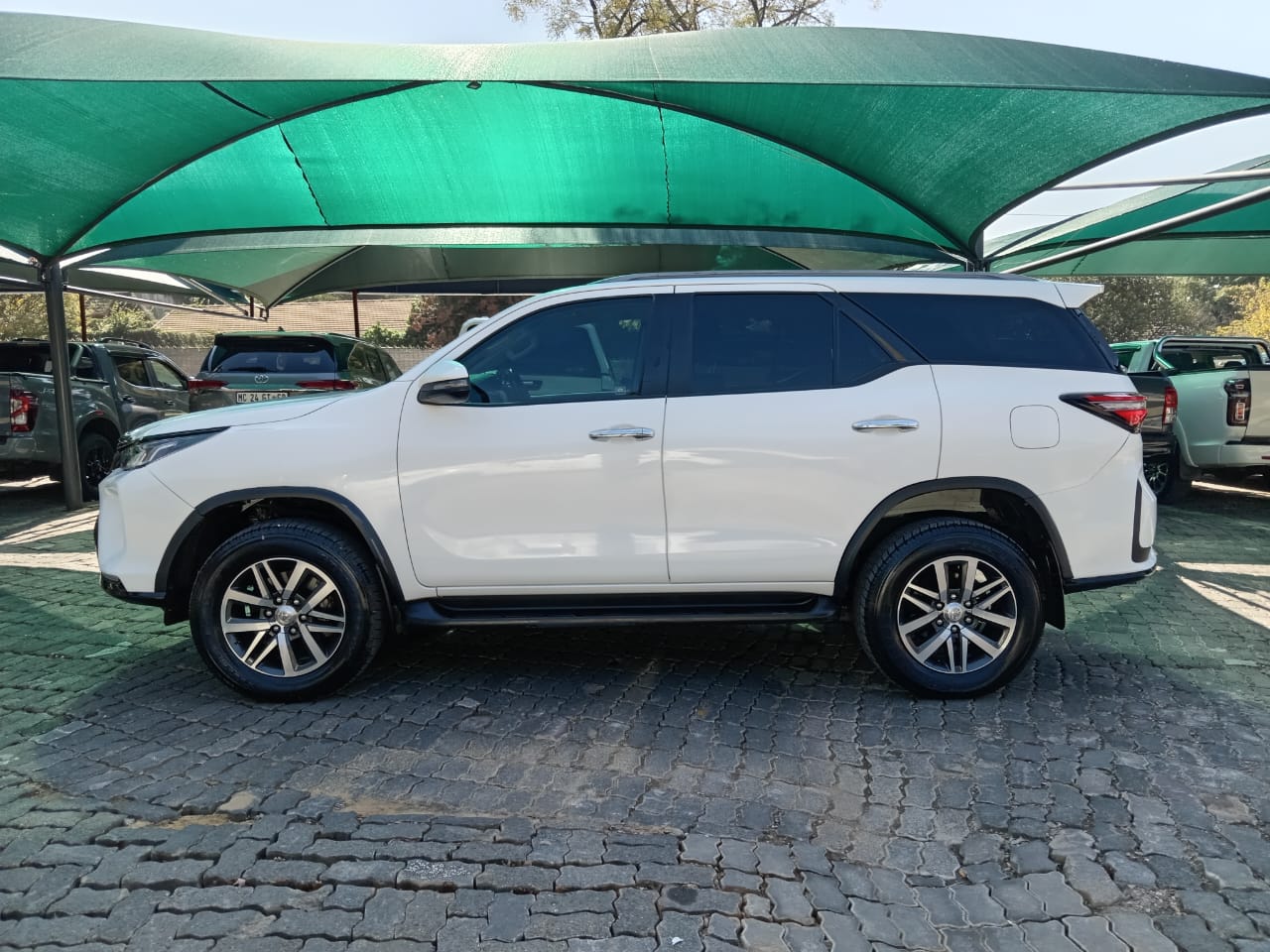 
								Toyota Fortuner 2.8 GD6 4X2. full									