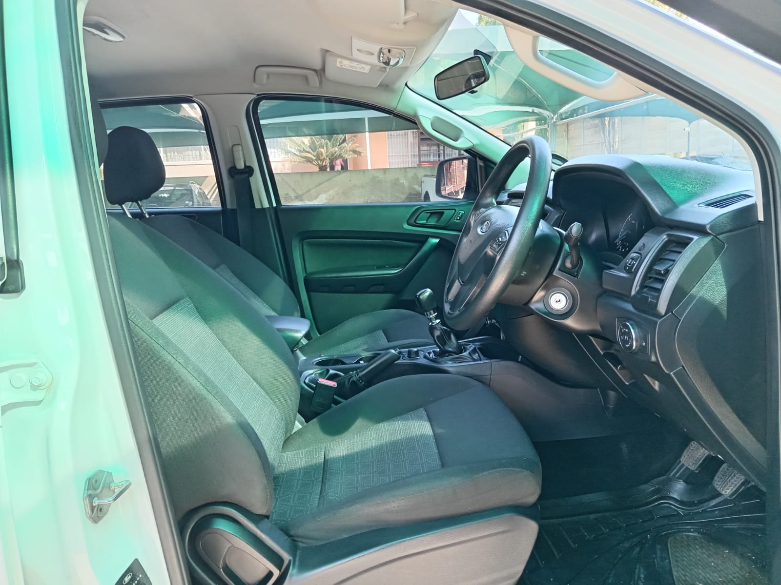 
								Ford Ranger 2.2 TDCI Double cab XL 4×4 full									