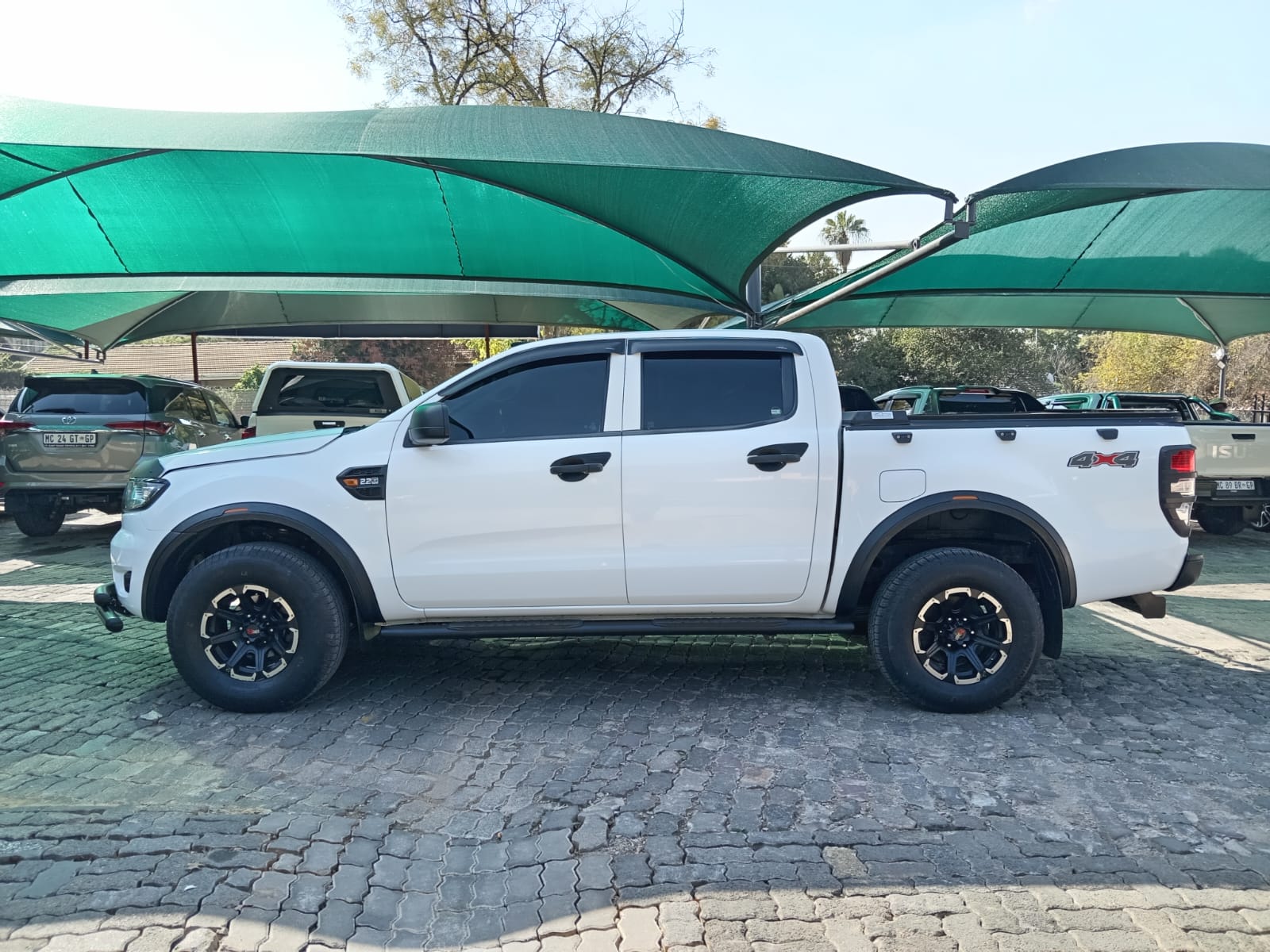 
								Ford Ranger 2.2 TDCI Double cab XL 4×4 full									