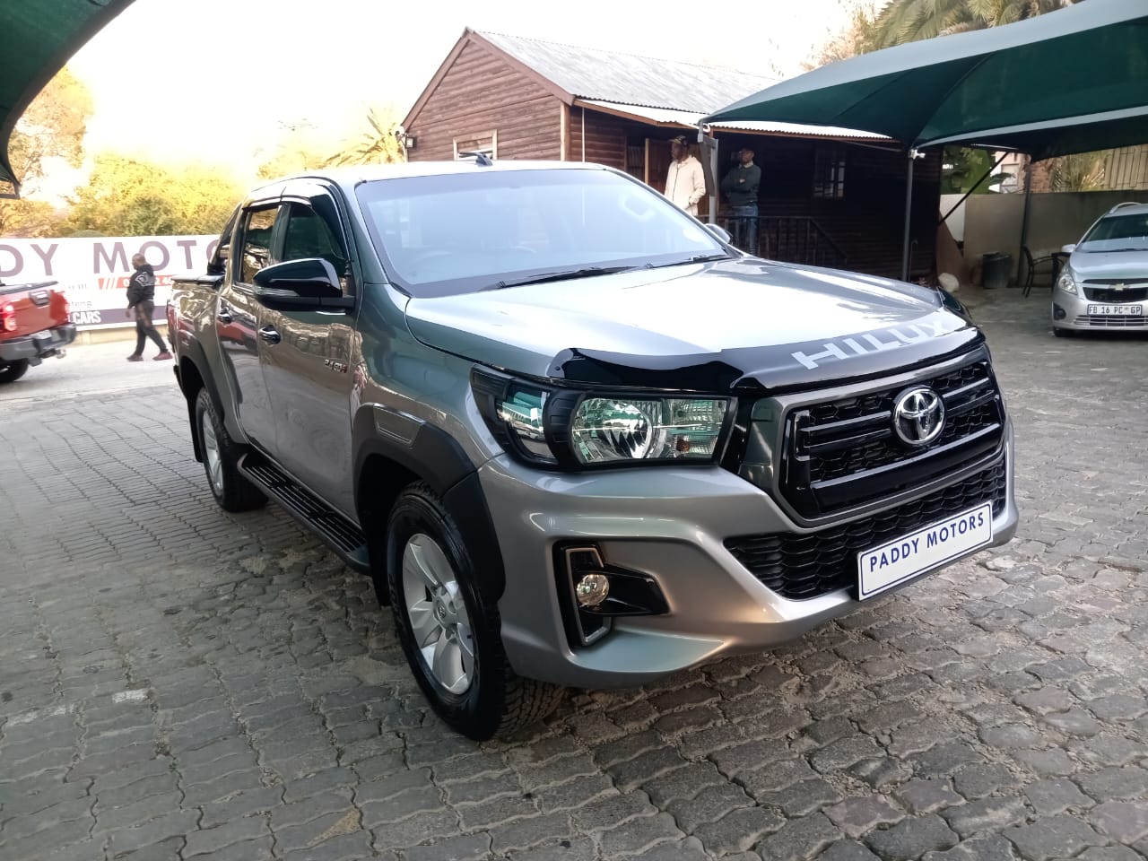 
								Toyota Hilux 2.4 GD6 Double cab. full									