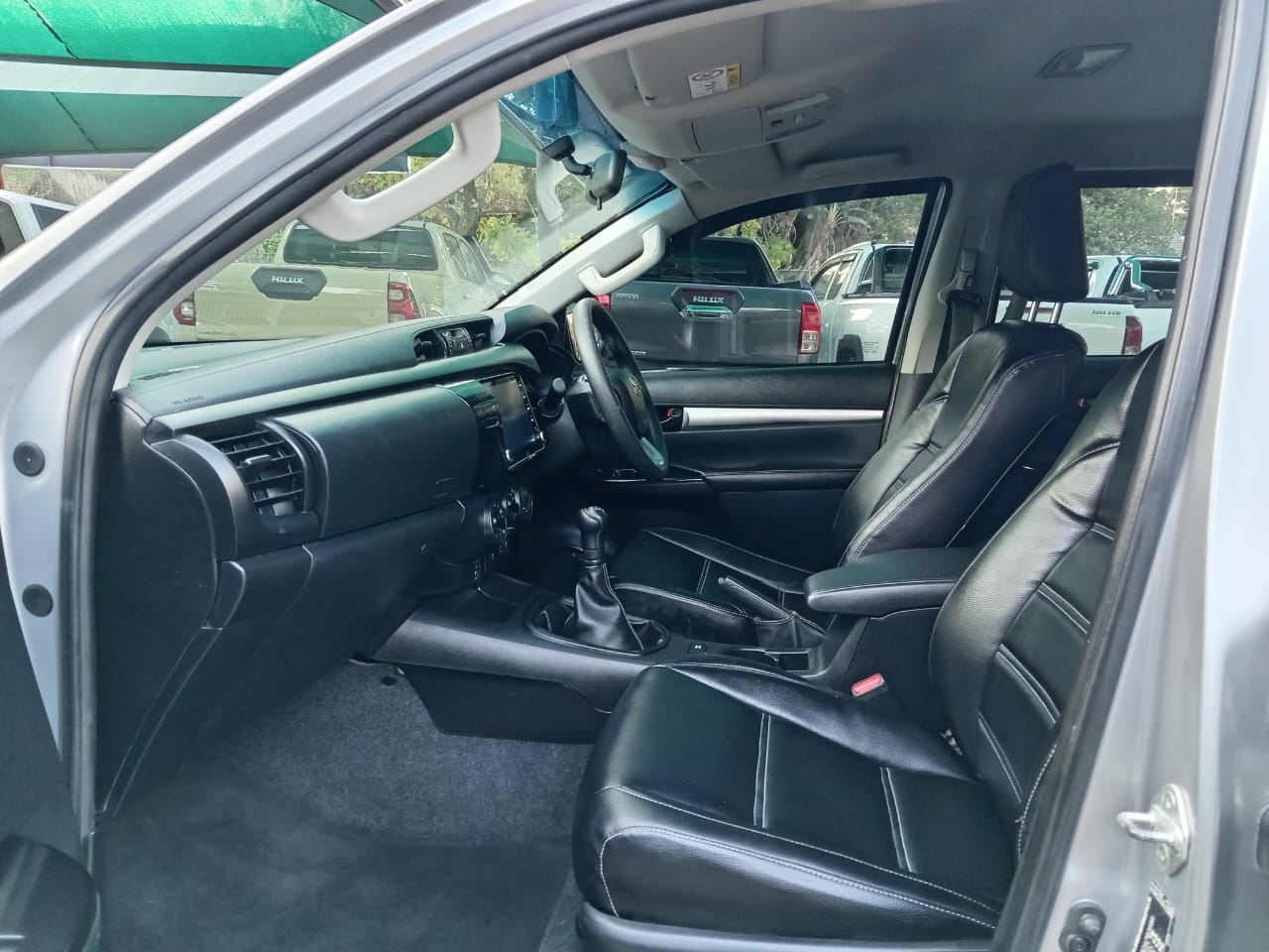 
								Toyota Hilux 2.4 GD6 Double cab. full									