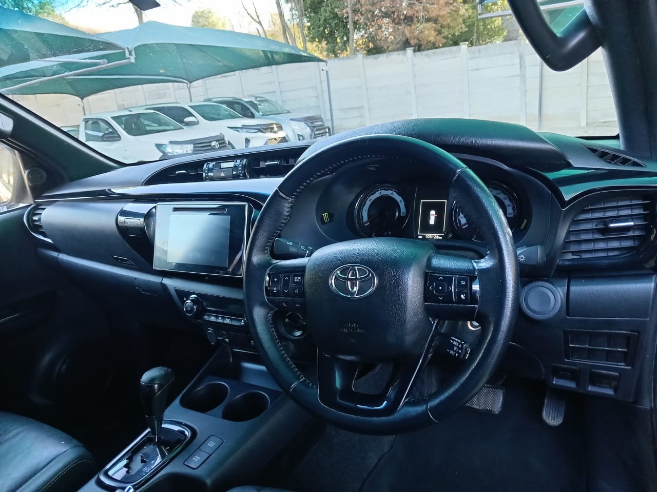 
								Toyota Hilux 2.8 GD6 Double cab 4×4 full									