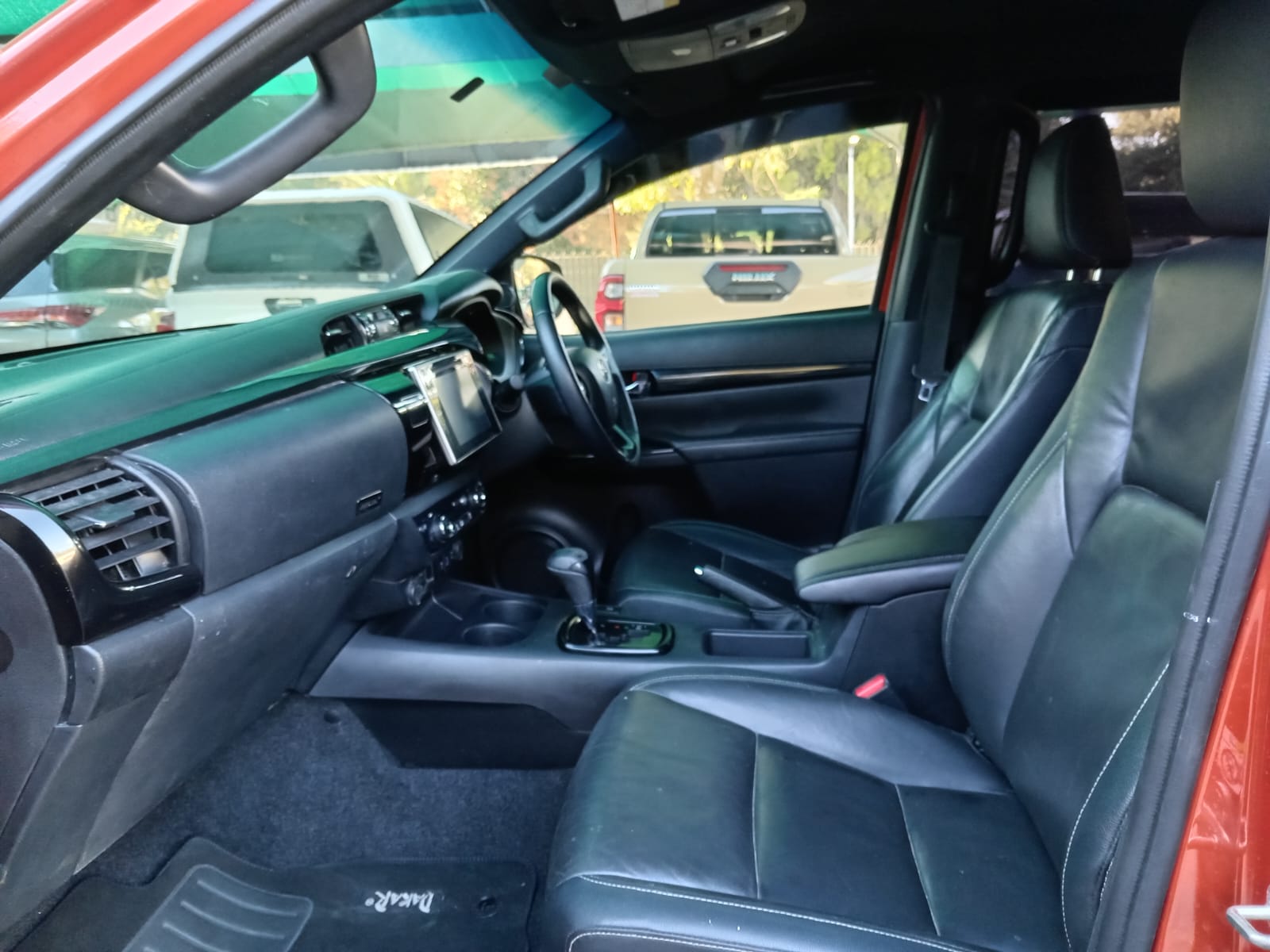 
								Toyota Hilux 2.8 GD6 Double cab 4×4 full									