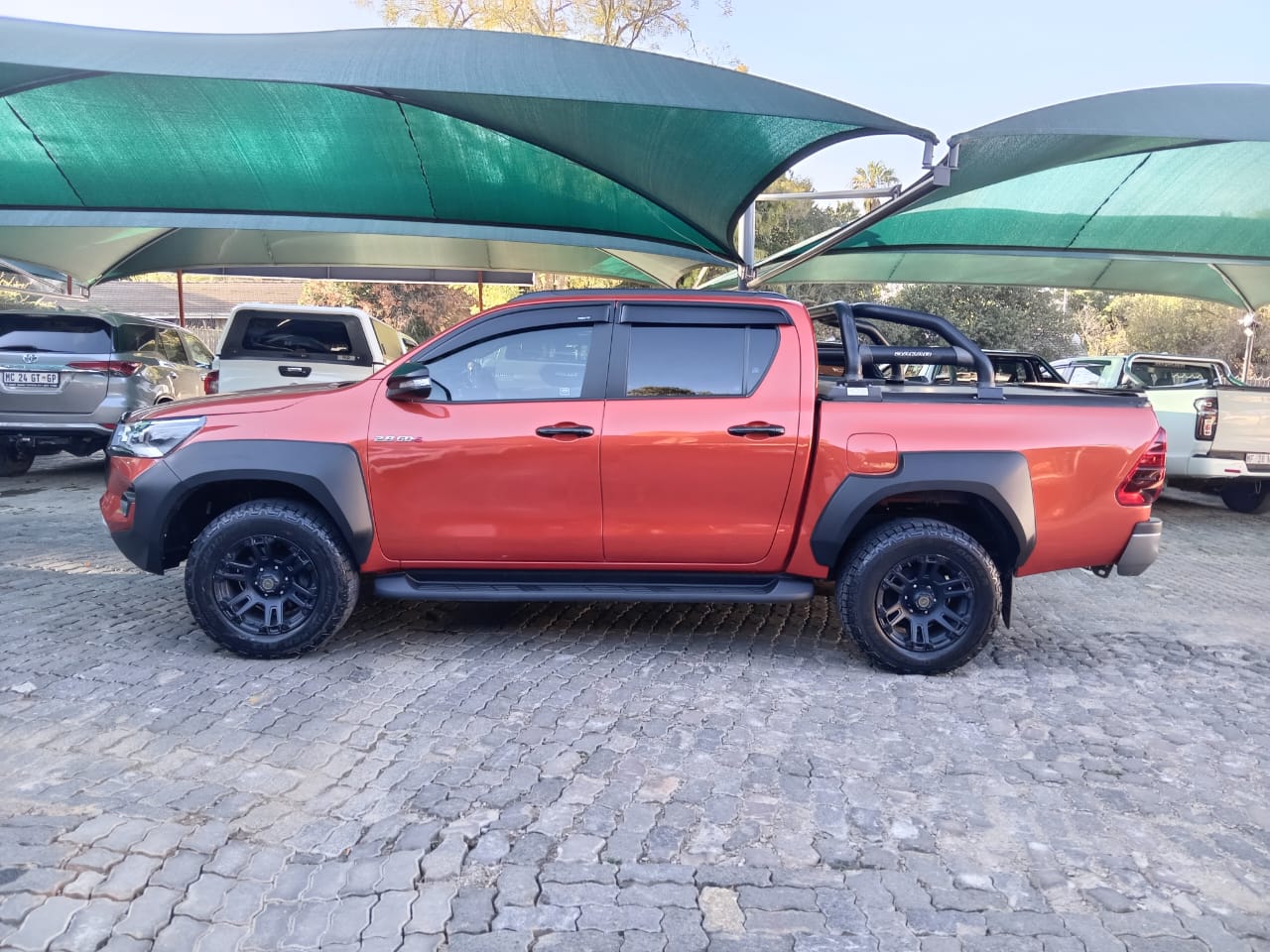 
								Toyota Hilux 2.8 GD6 Double cab 4×4 full									