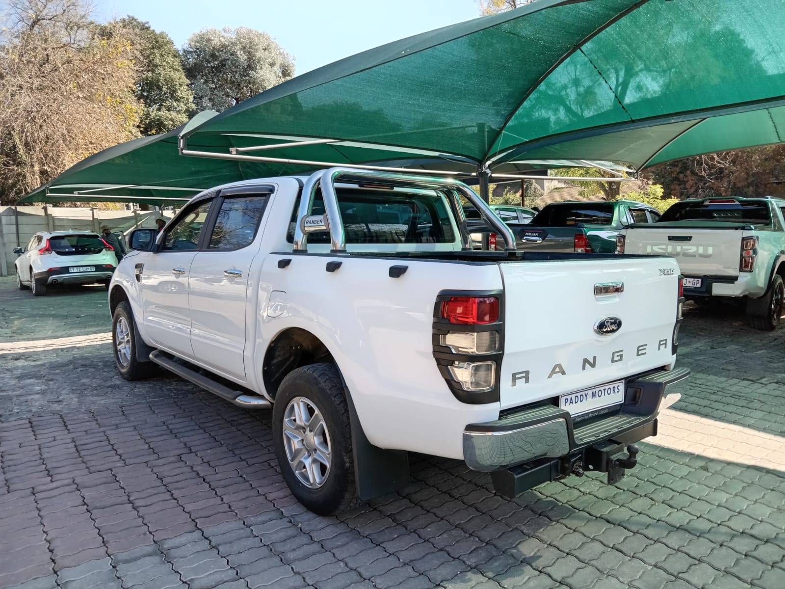 
								Ford Ranger 3.2 TDCI Double cab XLT. full									