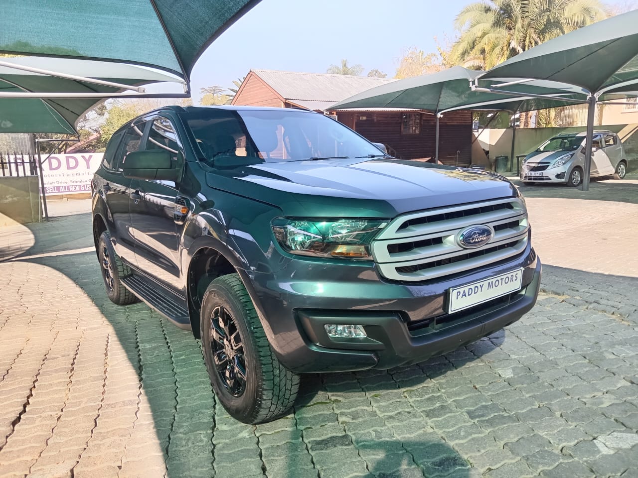
								Ford Everest 2.2 TDCI 4X2 full									
