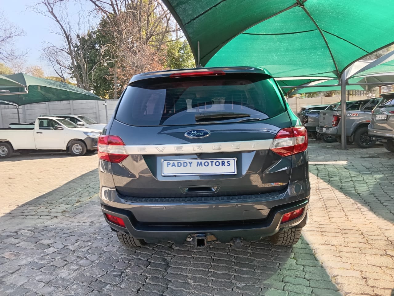 
								Ford Everest 2.2 TDCI 4X2 full									
