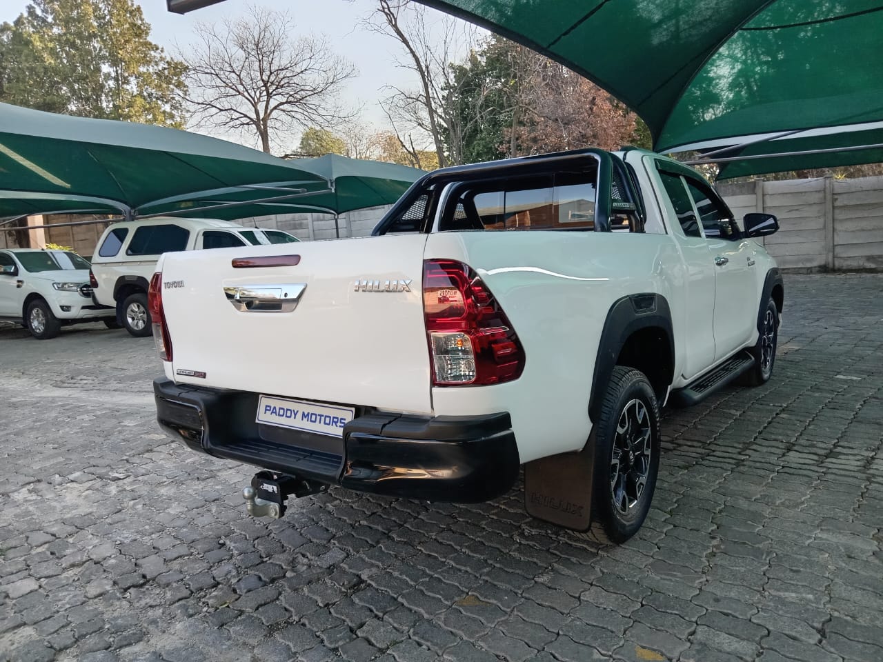 
								Toyota Hilux 2.8 GD6 Extra cab legend50 full									