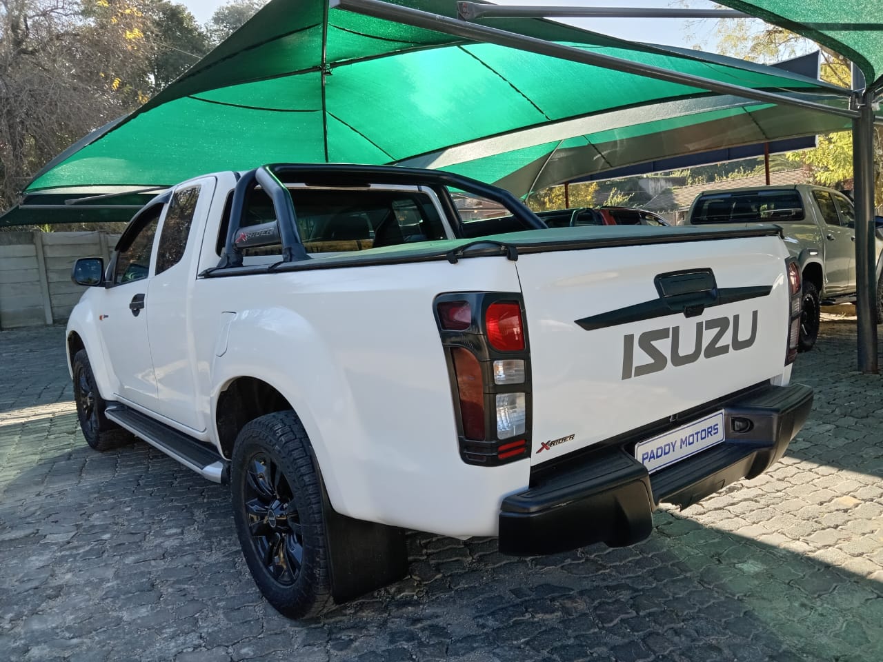 
								Isuzu KB250 D-TEQ X-Rider Extra cab full									