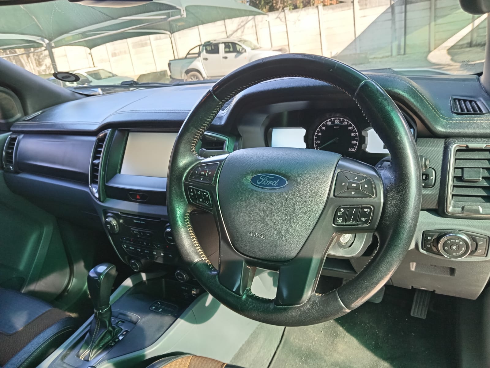 
								Ford Ranger 3.2 TDCI Double cab Wild Trak 4×2 full									