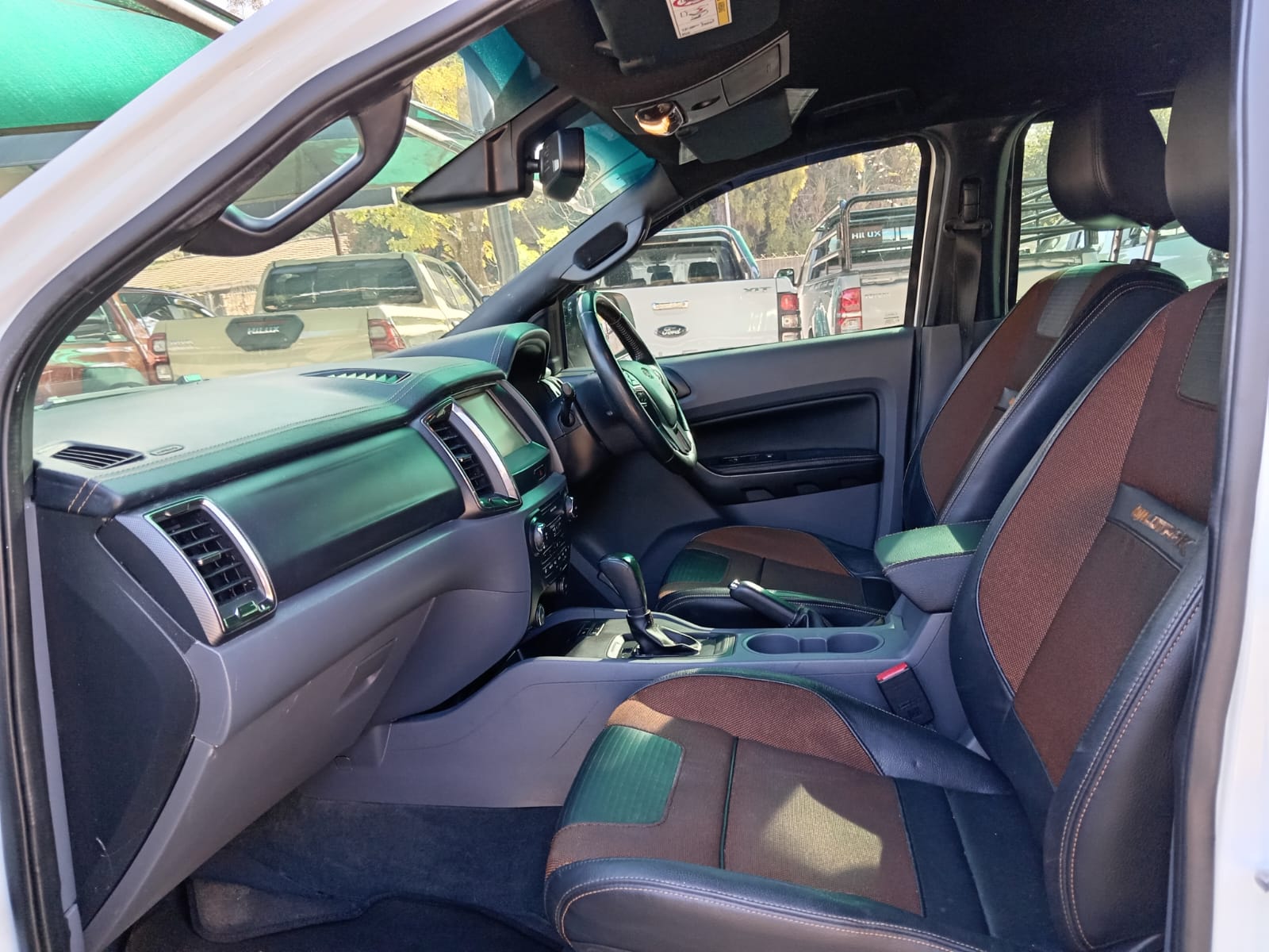 
								Ford Ranger 3.2 TDCI Double cab Wild Trak 4×2 full									