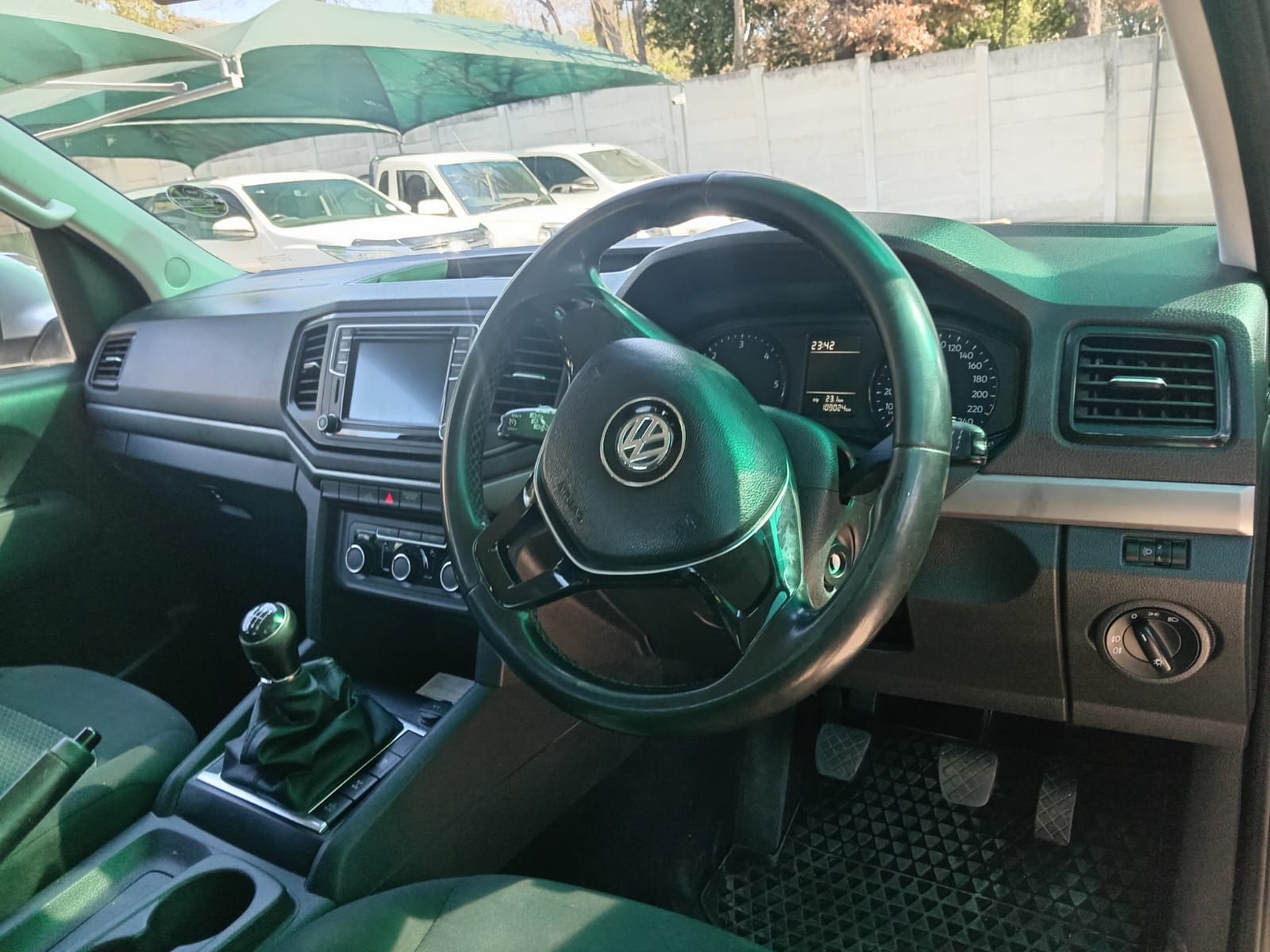 
								Volkswagen Amarok 2.0 TDI Double cab 4×2 full									