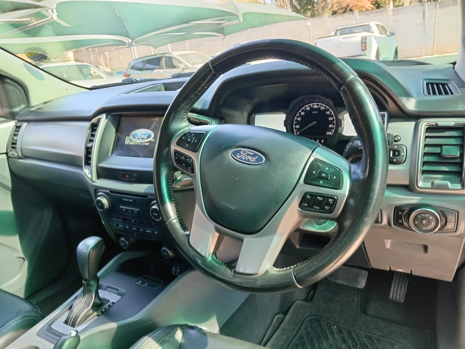 
								Ford Ranger 2.2 TDCI Double cab XLT 4×2 full									