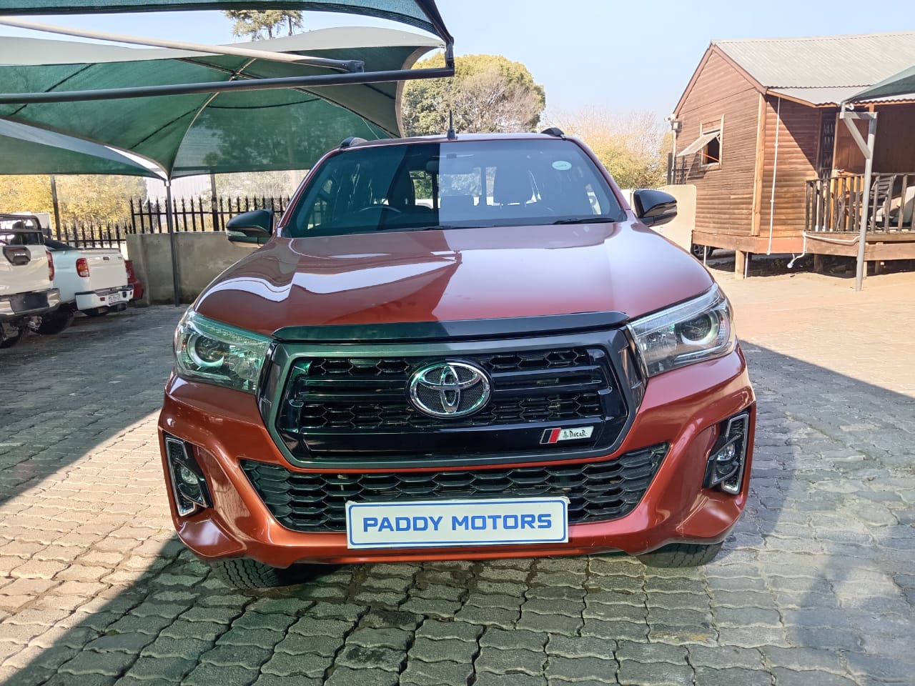 
								Toyota Hilux 2.8 GD6 Double cab full									