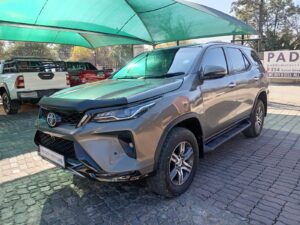 Toyota Fortuner 2.4GD6