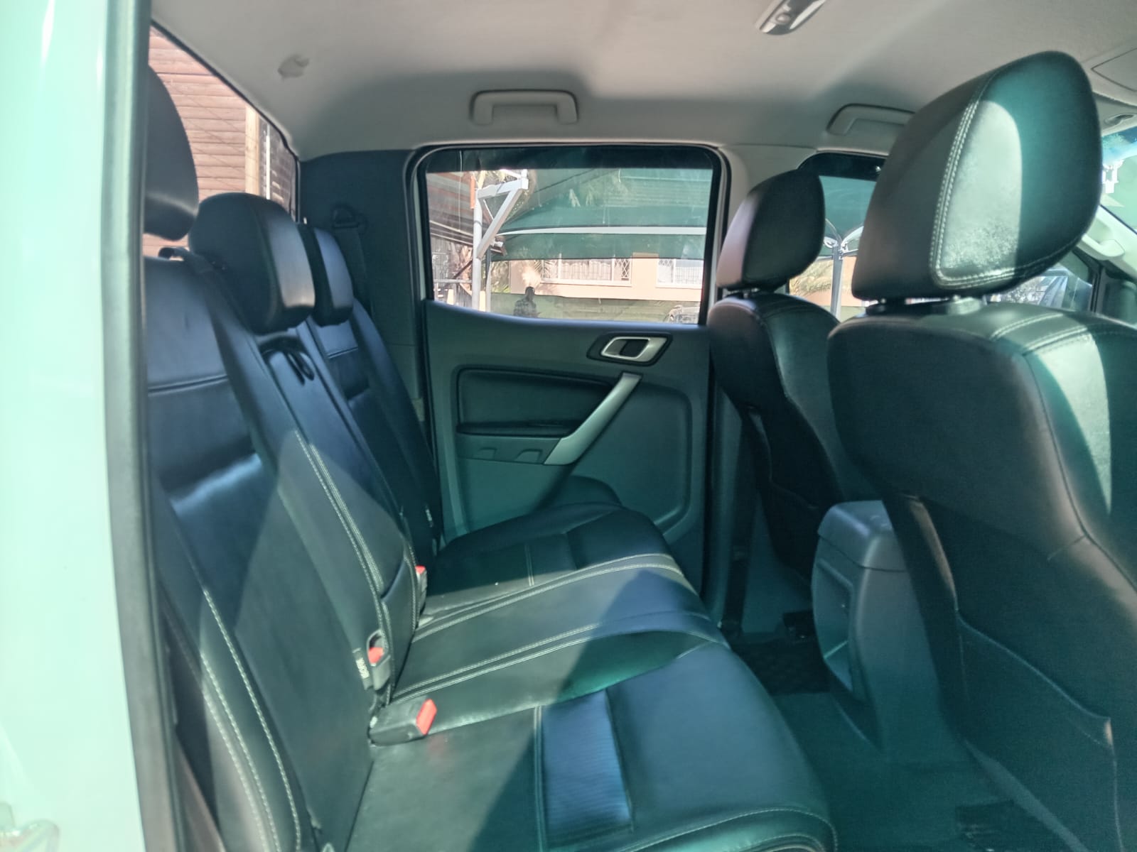 
								Ford Ranger 3.2 TDCI Double cab XLT 4×4 full									