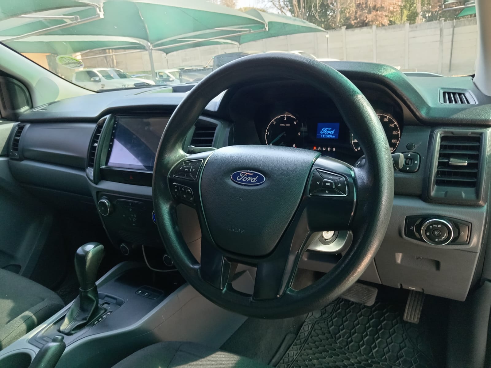 
								Ford Ranger 2.2 TDCI Double cab XLT 4×2. full									