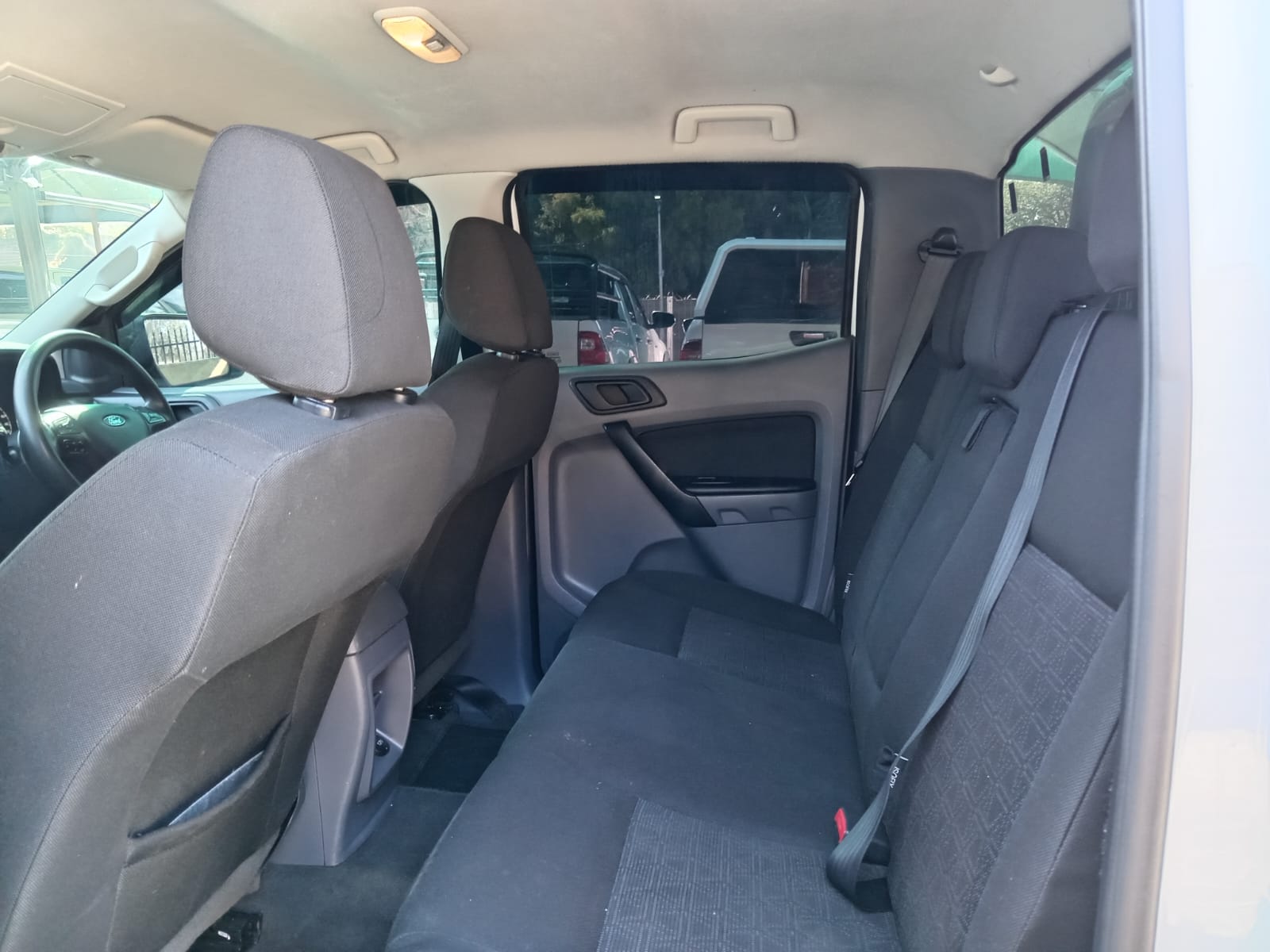 
								Ford Ranger 2.2 TDCI Double cab XLT 4×2. full									