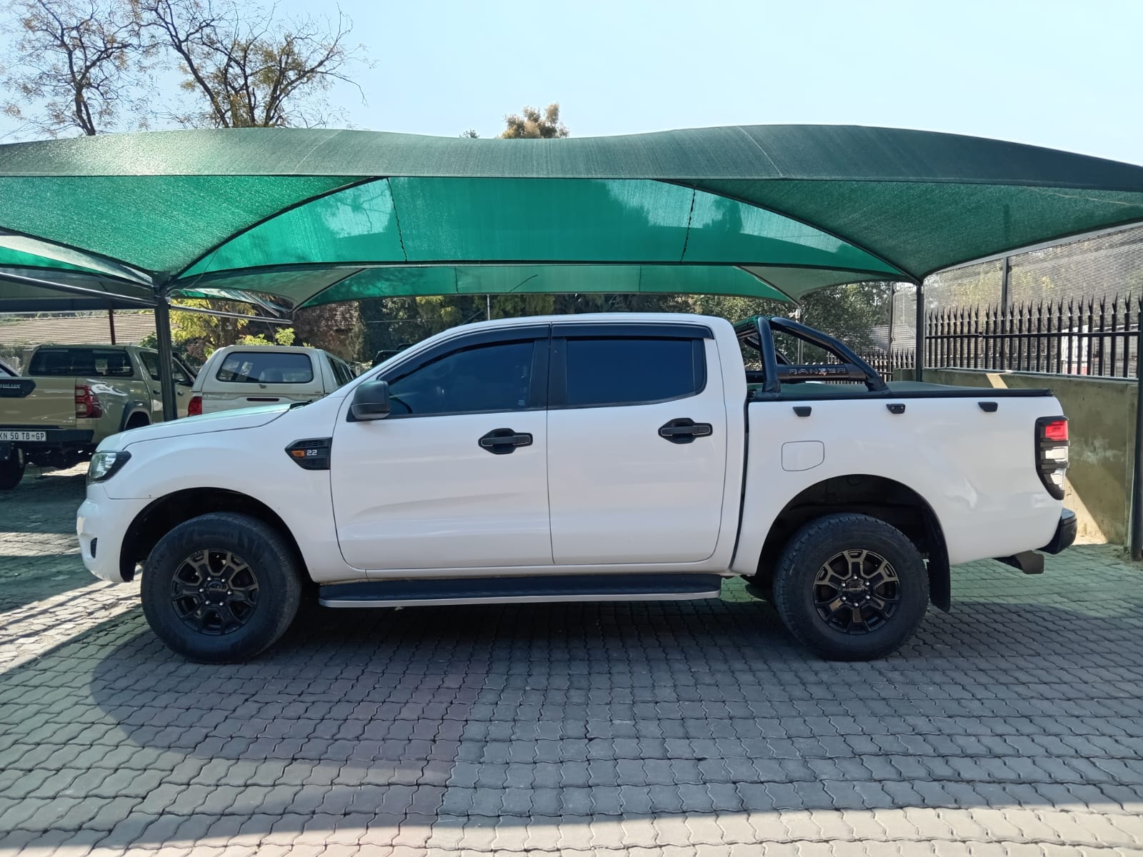 
								Ford Ranger 2.2 TDCI Double cab XLT 4×2. full									