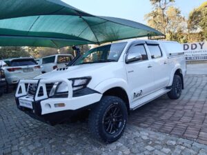 Toyota Hilux 3.0D4D Double cab 4×2.