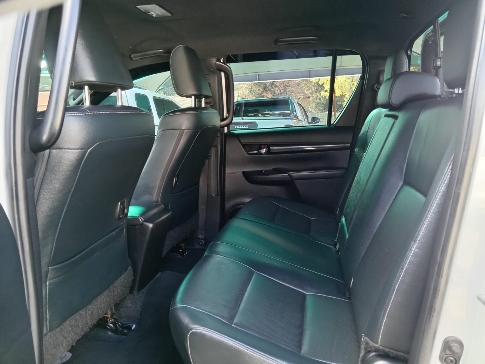 
								Toyota Hilux 2.8 GD6 Double cab 4×4 full									