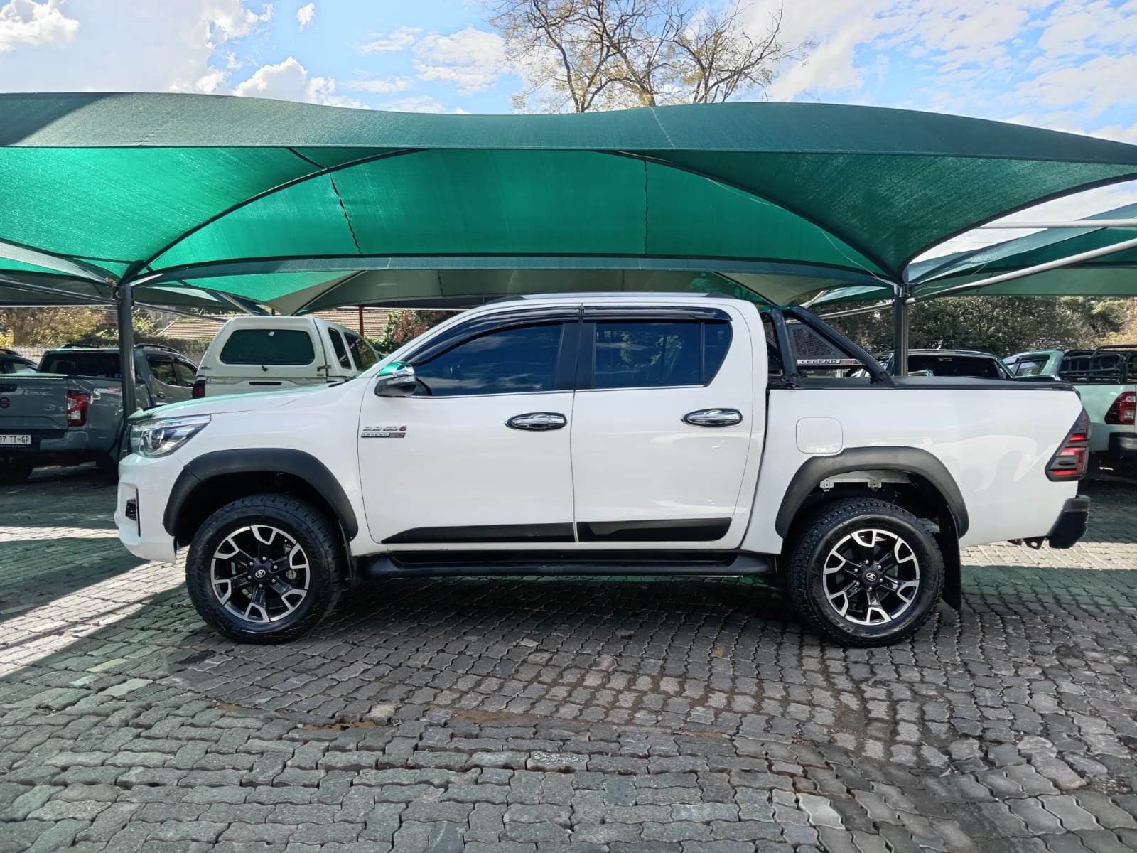 
								Toyota Hilux 2.8 GD6 Double cab 4×4 full									