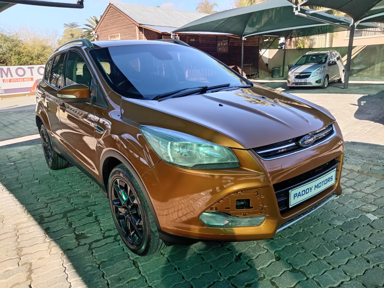 
								Ford Kuga 2.0 Auto full									