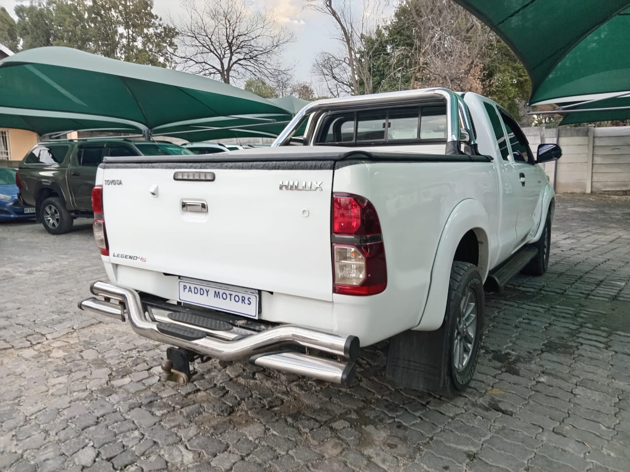 
								Toyota Hilux 3.0 D4D Extra cab Legend 45 full									
