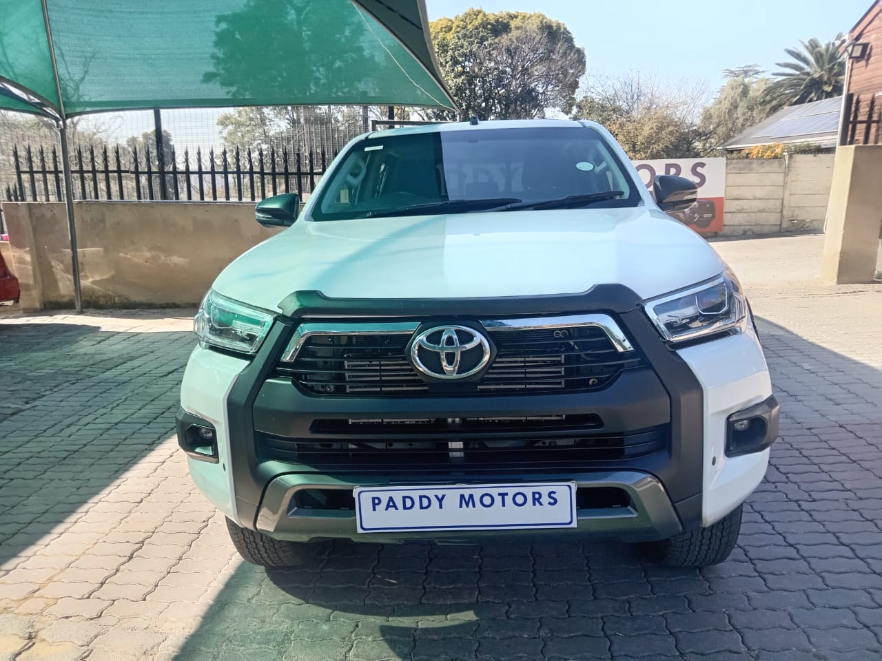 
								Toyota Hilux 2.4GD6 Double cab 4×4. full									