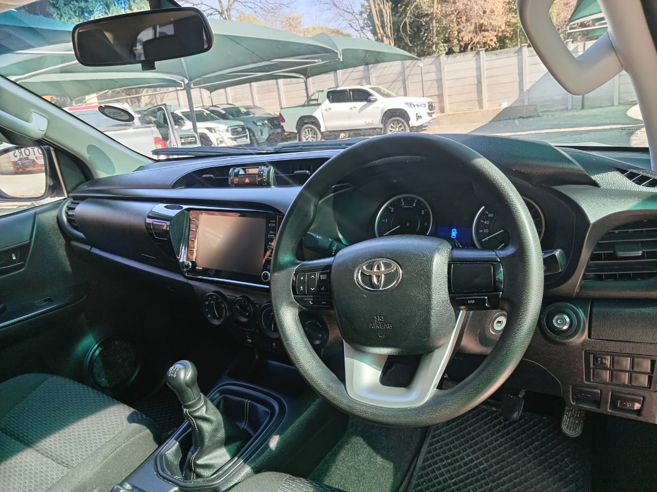 
								Toyota Hilux 2.4GD6 Double cab 4×4. full									