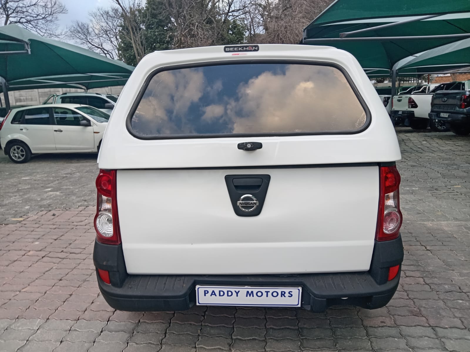 
								Nissan NP200 1.5 full									