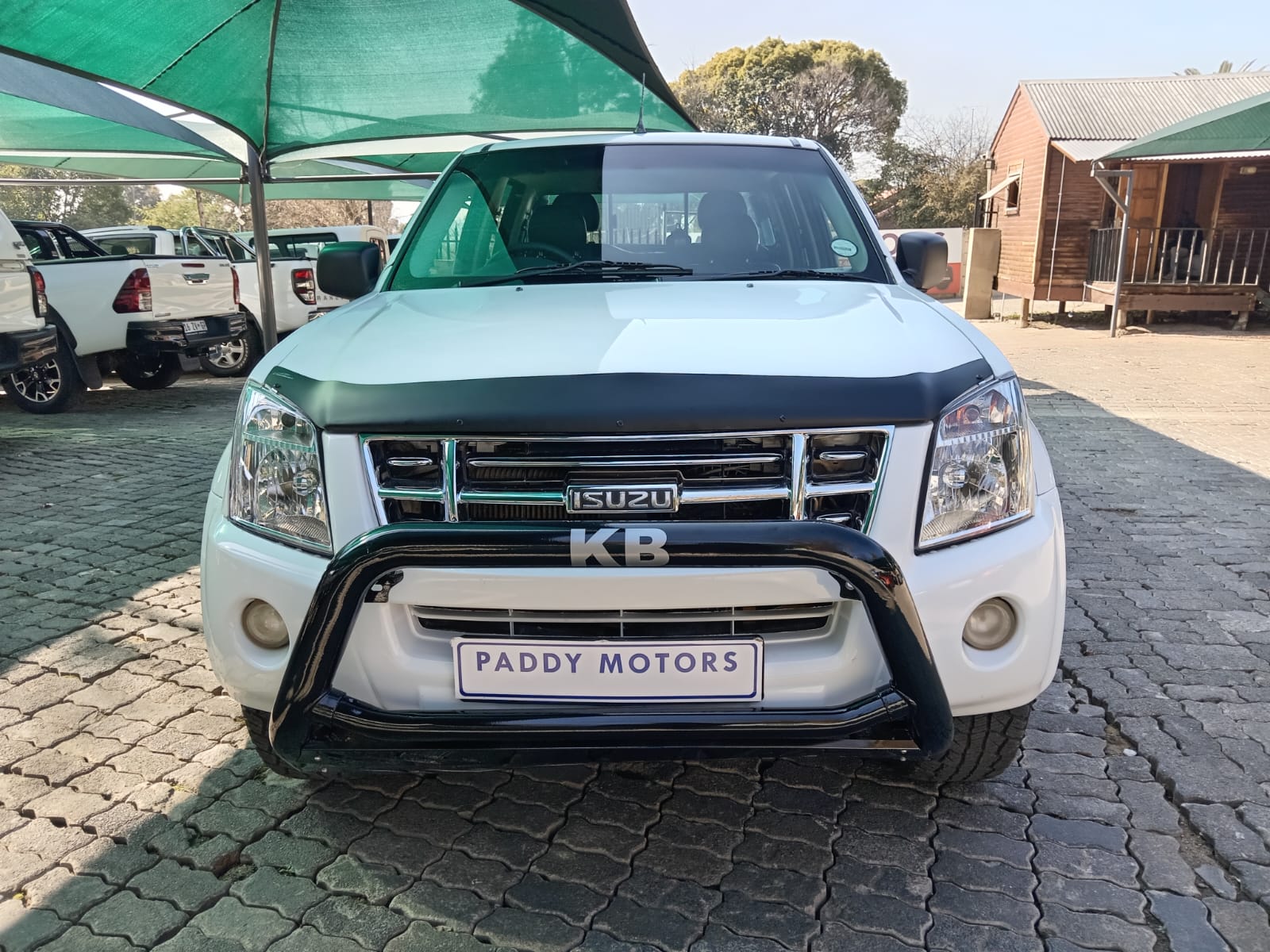 
								Isuzu KB 250 D-TEQ double cab 4×4. full									