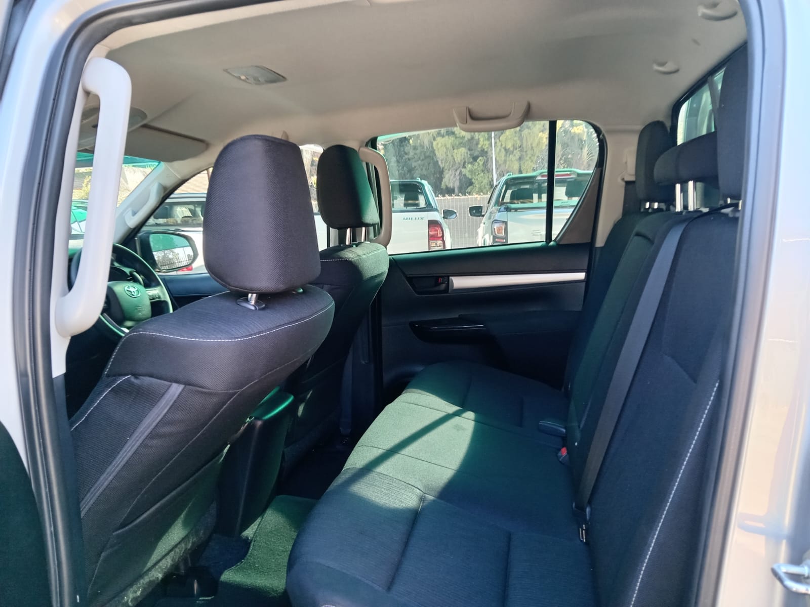 
								Toyota Hilux 2.4 GD6 double cab 4×2. full									