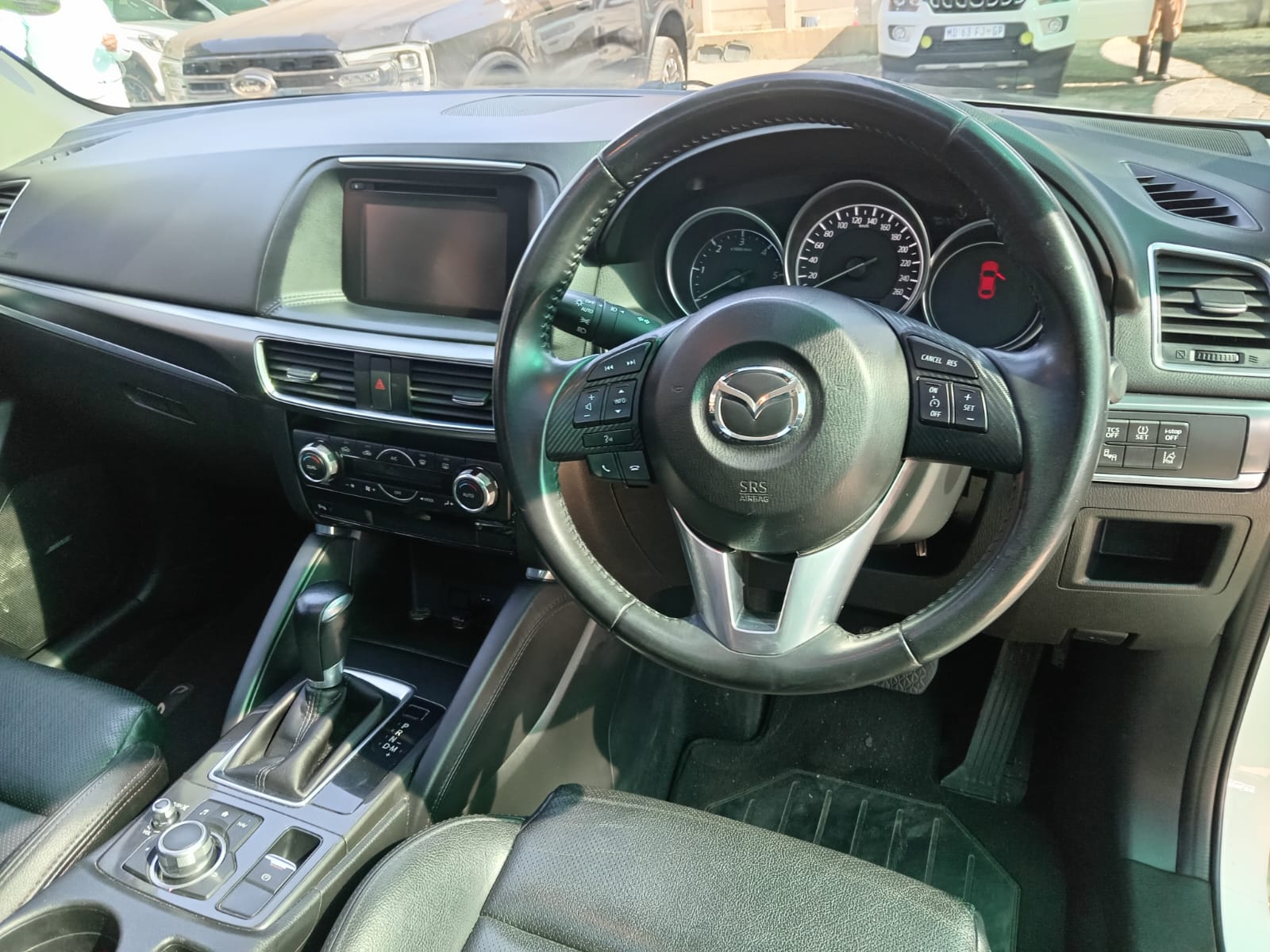 
								Mazda CX5 2.2 DE Active Auto. full									