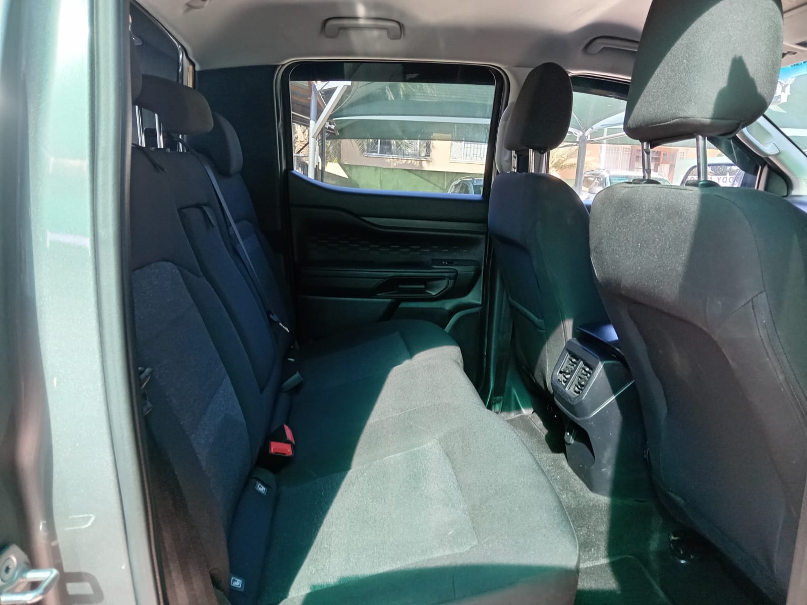 
								Ford Ranger 2.0 SIT Double cab 4×2 full									