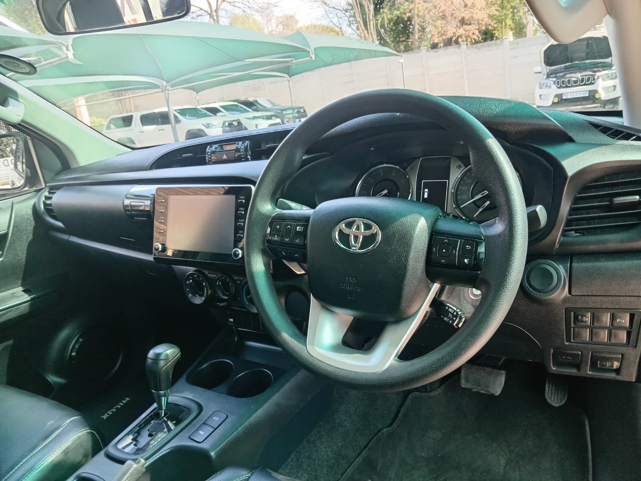 
								Toyota Hilux 2.4GD6 Double cab 4×2 full									