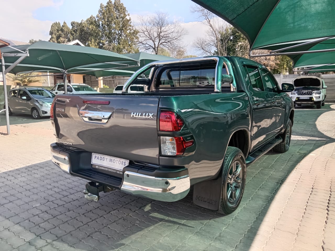 
								Toyota Hilux 2.4GD6 Double cab 4×2 full									