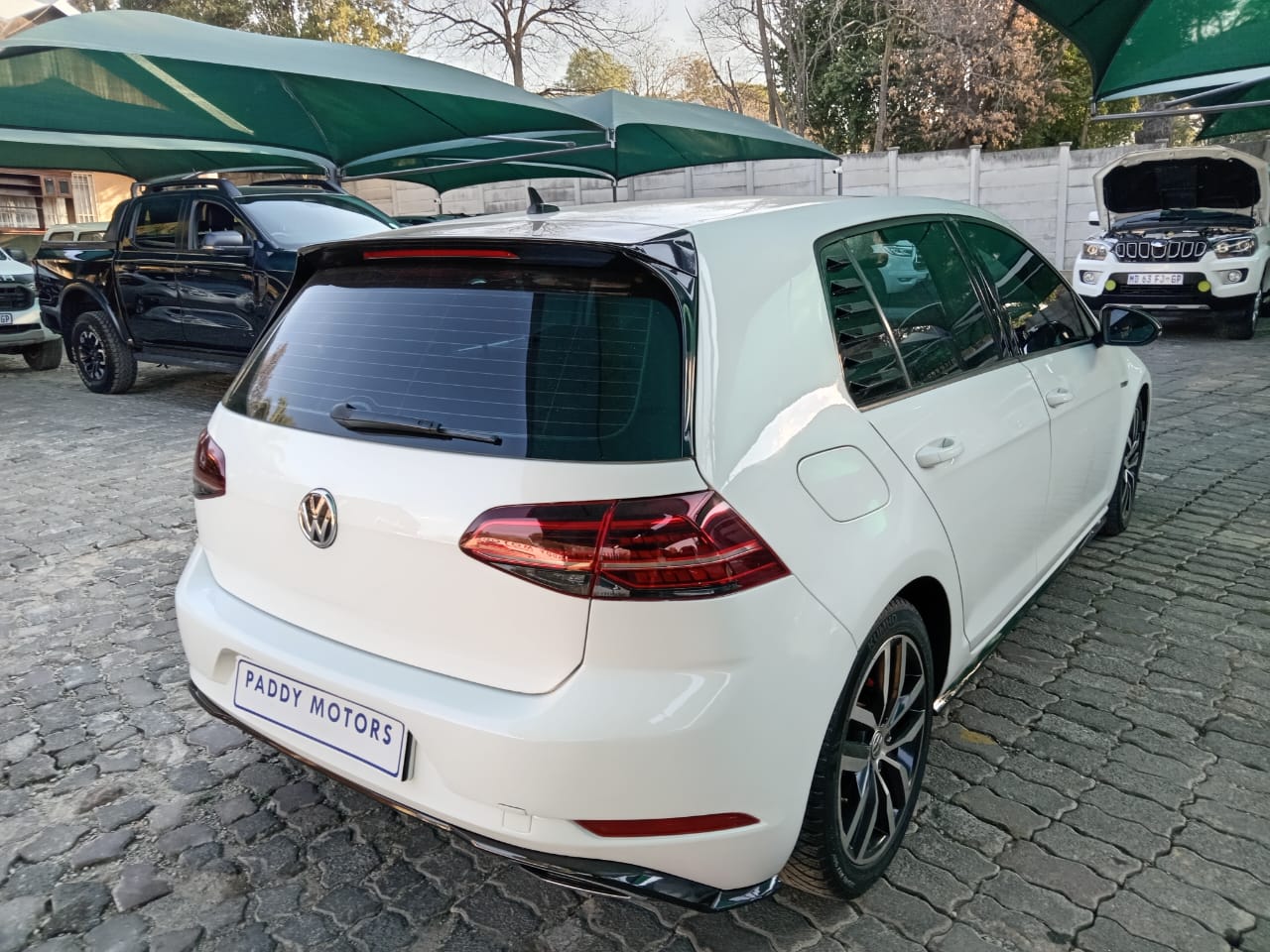 
								Volkswagen Golf 7 R-line 1.4TSI full									