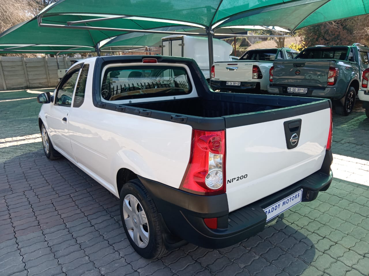 
								Nissan NP200 1.6i. full									