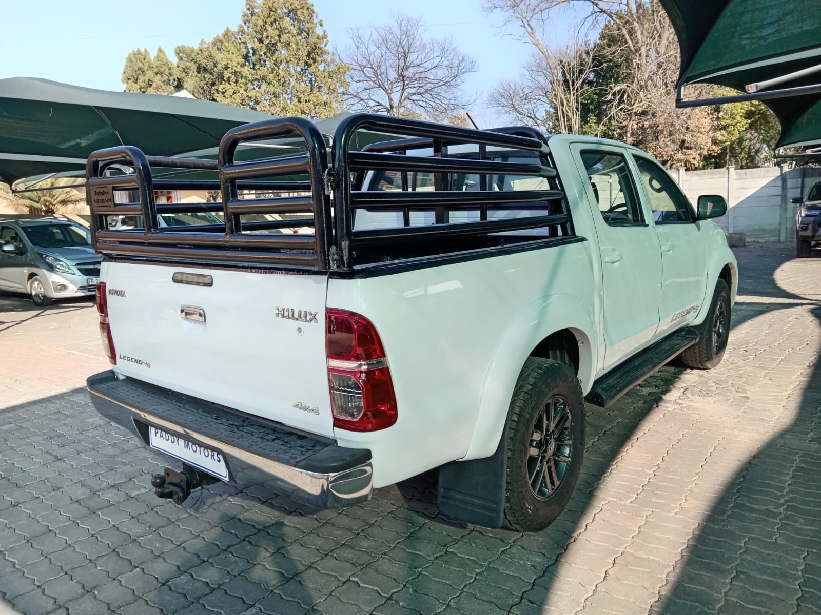 
								Toyota Hilux 3.0 D4D Legend 45 double cab full									