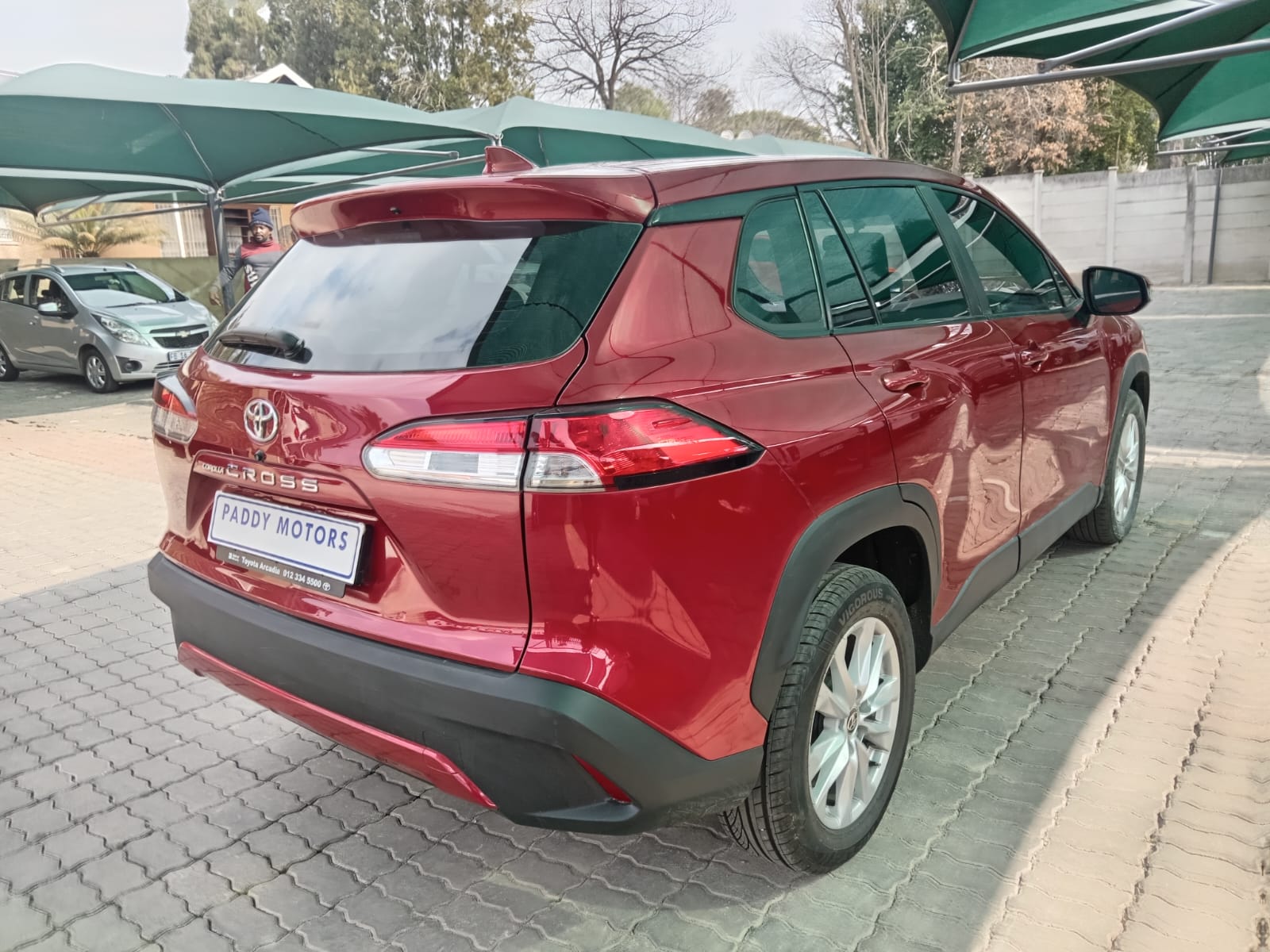 
								Toyota Cross 1.8 full									