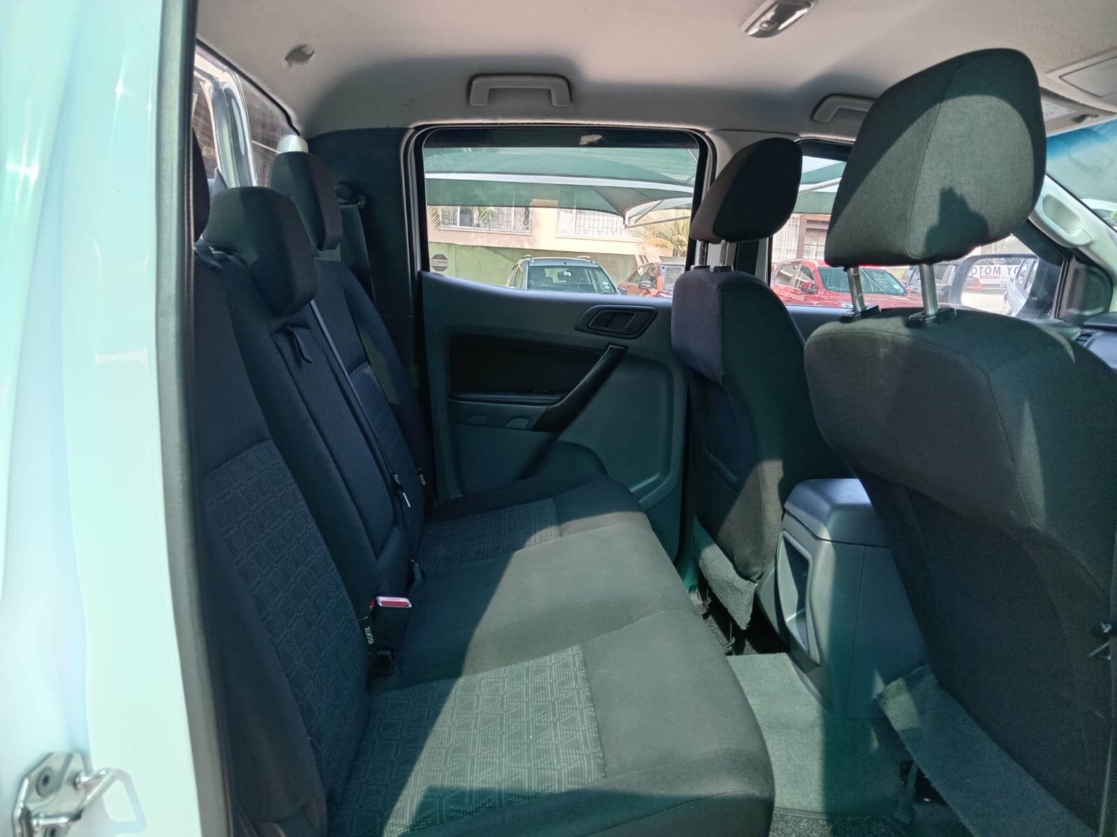 
								Ford Ranger 2.2 TDCi Double-Cab full									