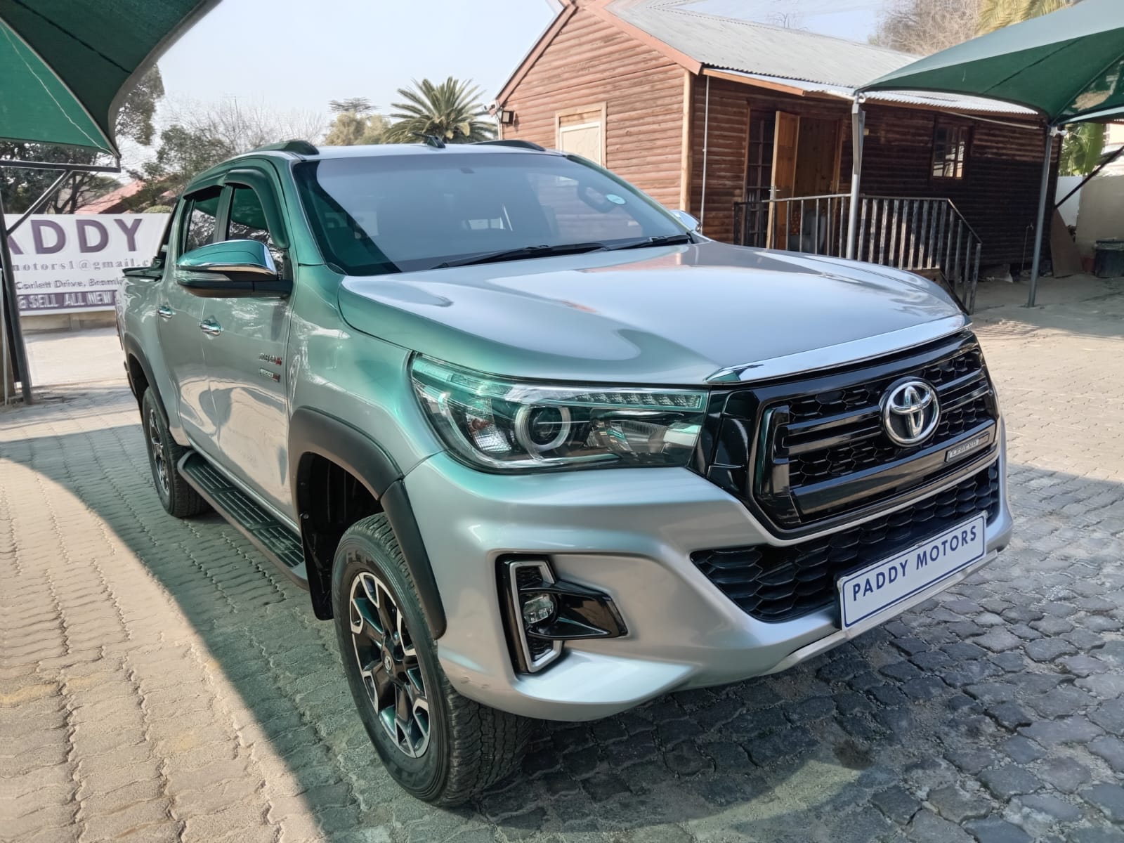 
								Toyota Hilux 2.8 GD6 double cab legend 50 full									