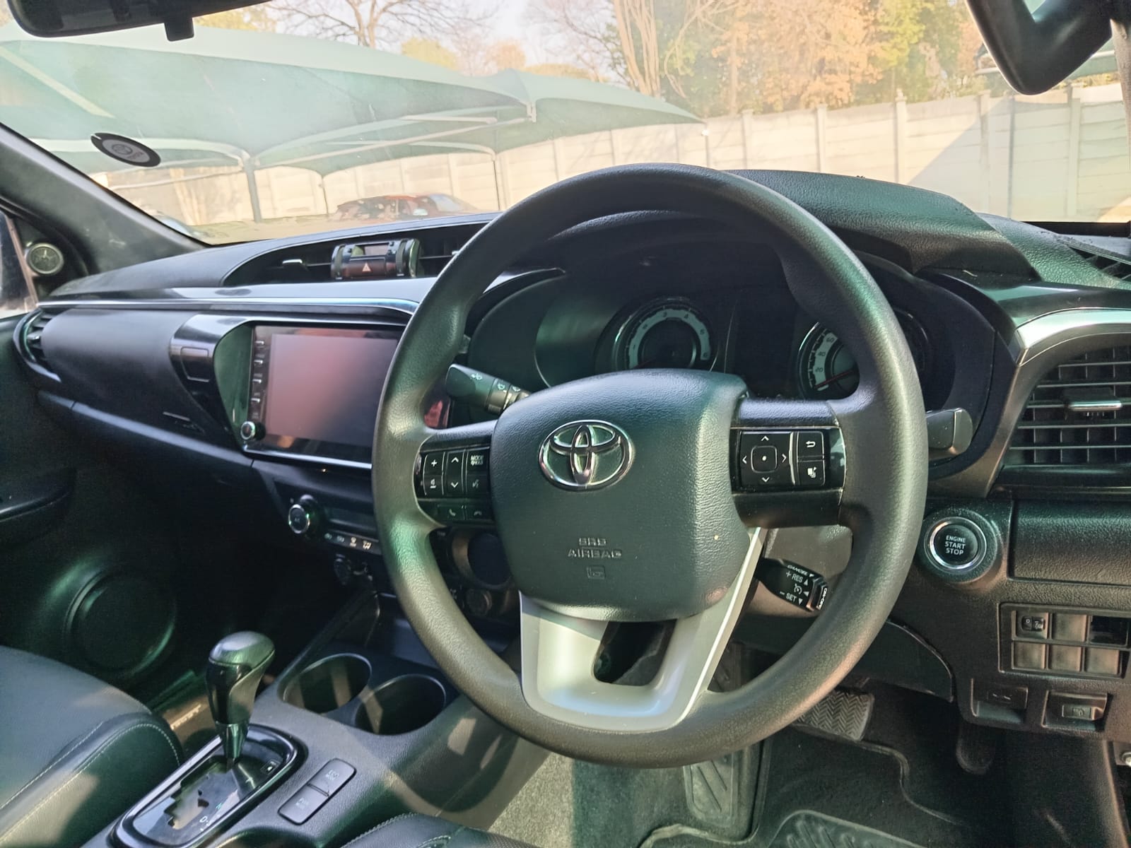 
								Toyota Hilux 2.8 GD6 double cab legend 50 full									