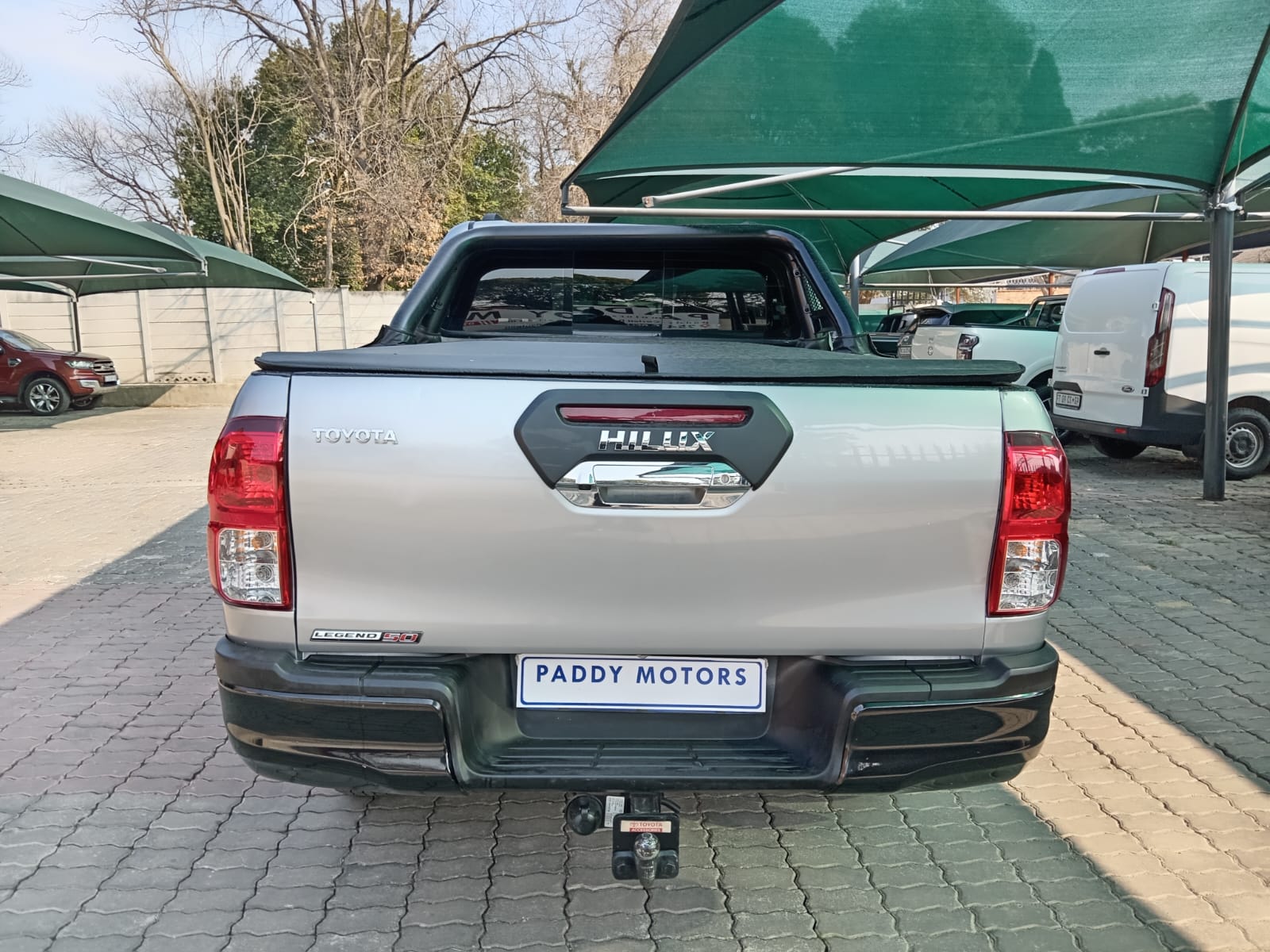 
								Toyota Hilux 2.8 GD6 double cab legend 50 full									