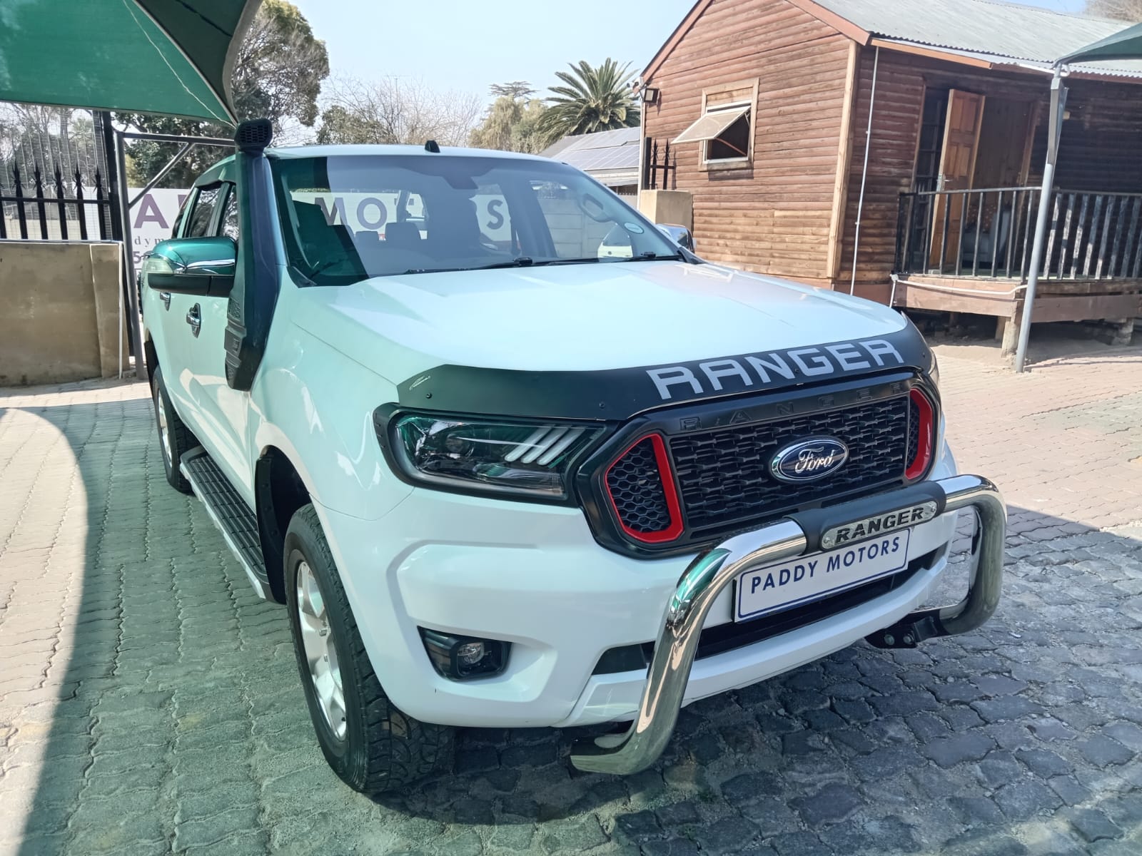 
								Ford Ranger 3.2 TDCI Double cab 4×4. full									