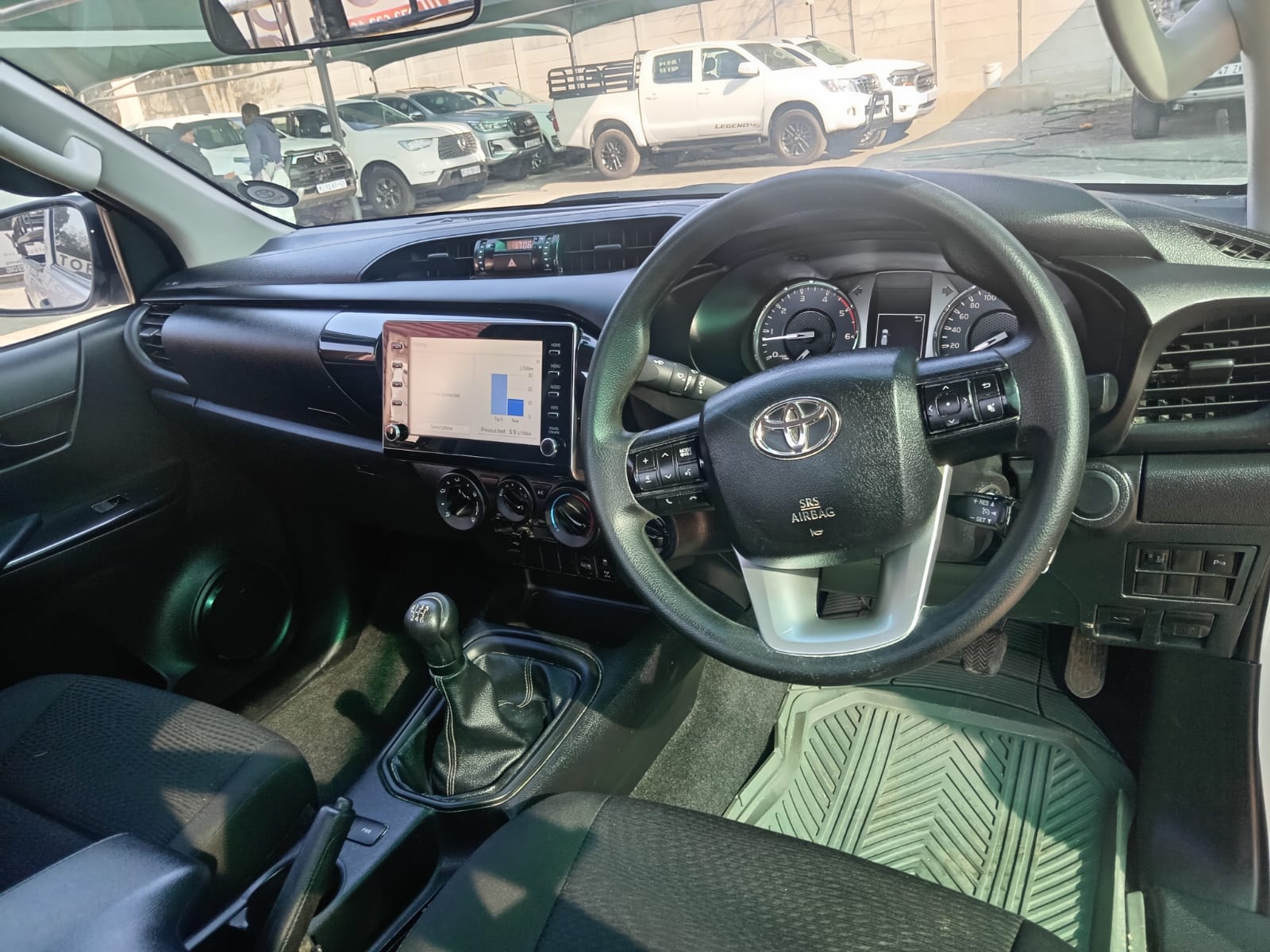 
								Toyota Hilux 2.4 GD6 Single cab 4×4. full									